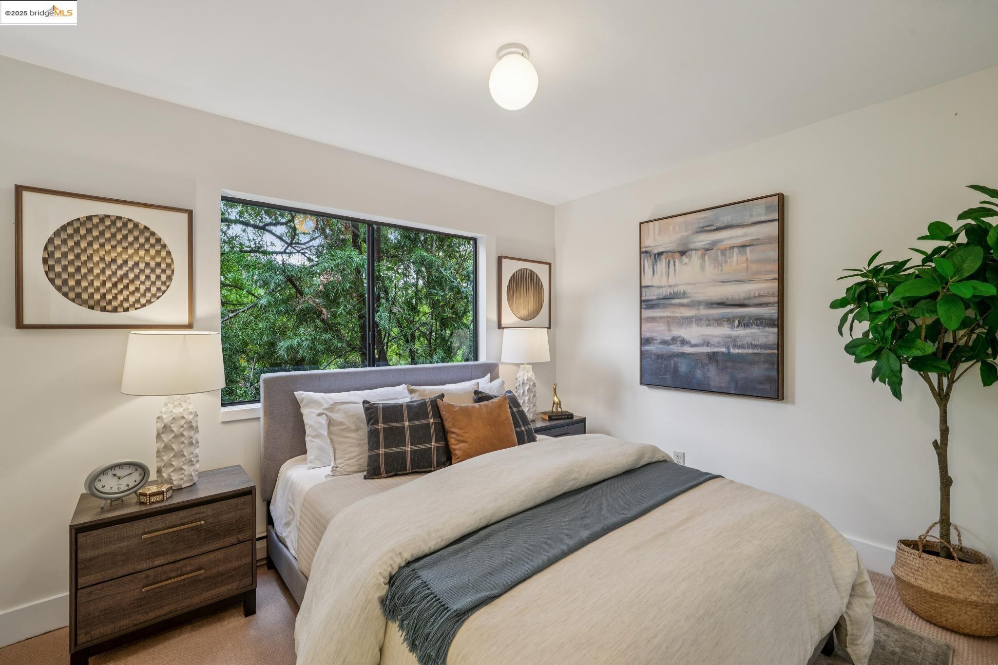 Detail Gallery Image 33 of 50 For 139 Del Mar Ave, Berkeley,  CA 94708 - 3 Beds | 2/1 Baths