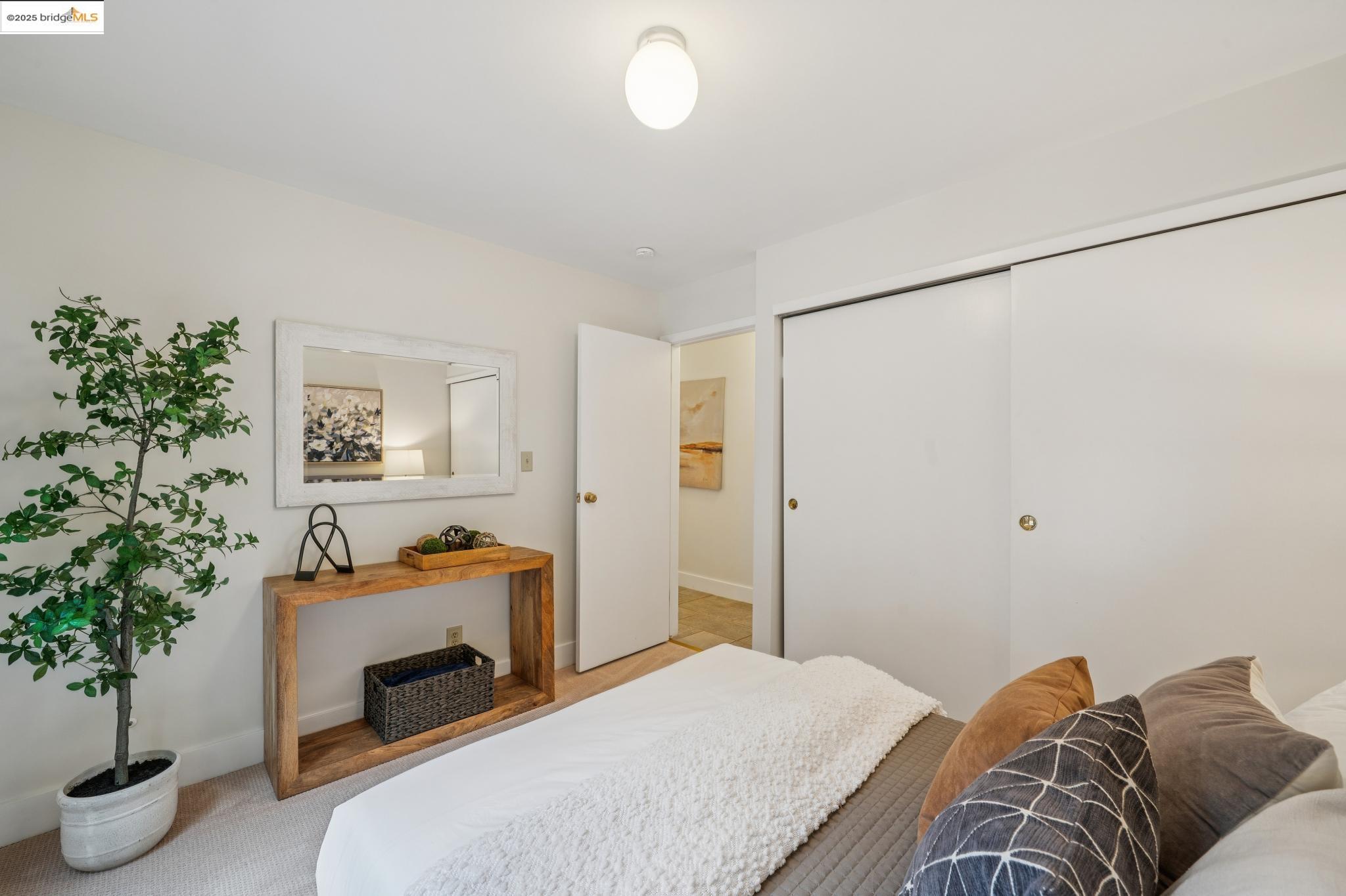 Detail Gallery Image 37 of 50 For 139 Del Mar Ave, Berkeley,  CA 94708 - 3 Beds | 2/1 Baths