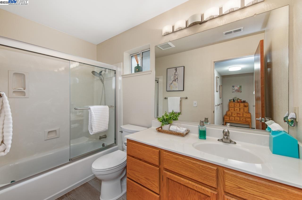 Photo #17: 41113693 Listing: Photo #17