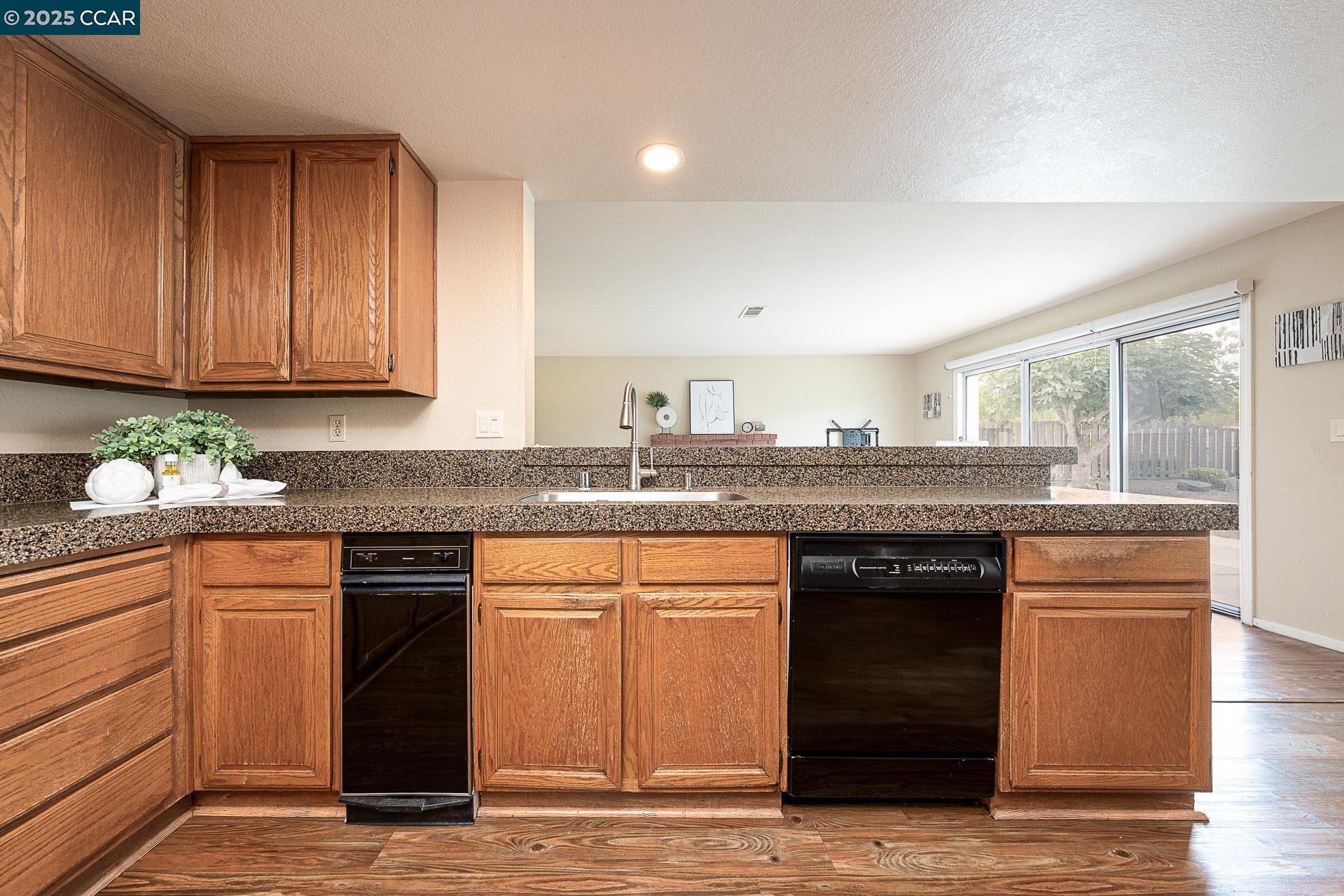 Detail Gallery Image 13 of 55 For 10 Bryce Canyon Pl, San Ramon,  CA 94582 - 4 Beds | 3 Baths