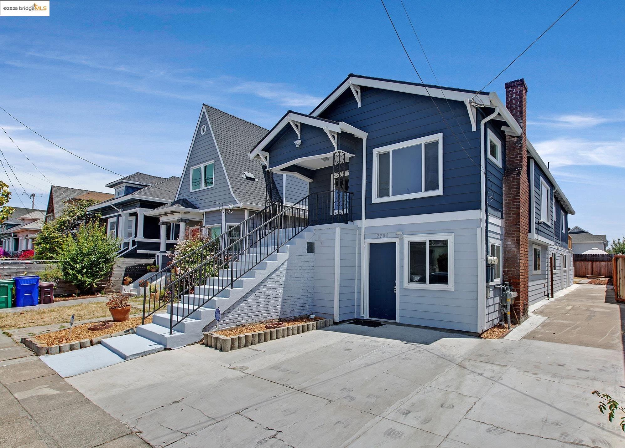 Front Image Thumbnail for EB41113705