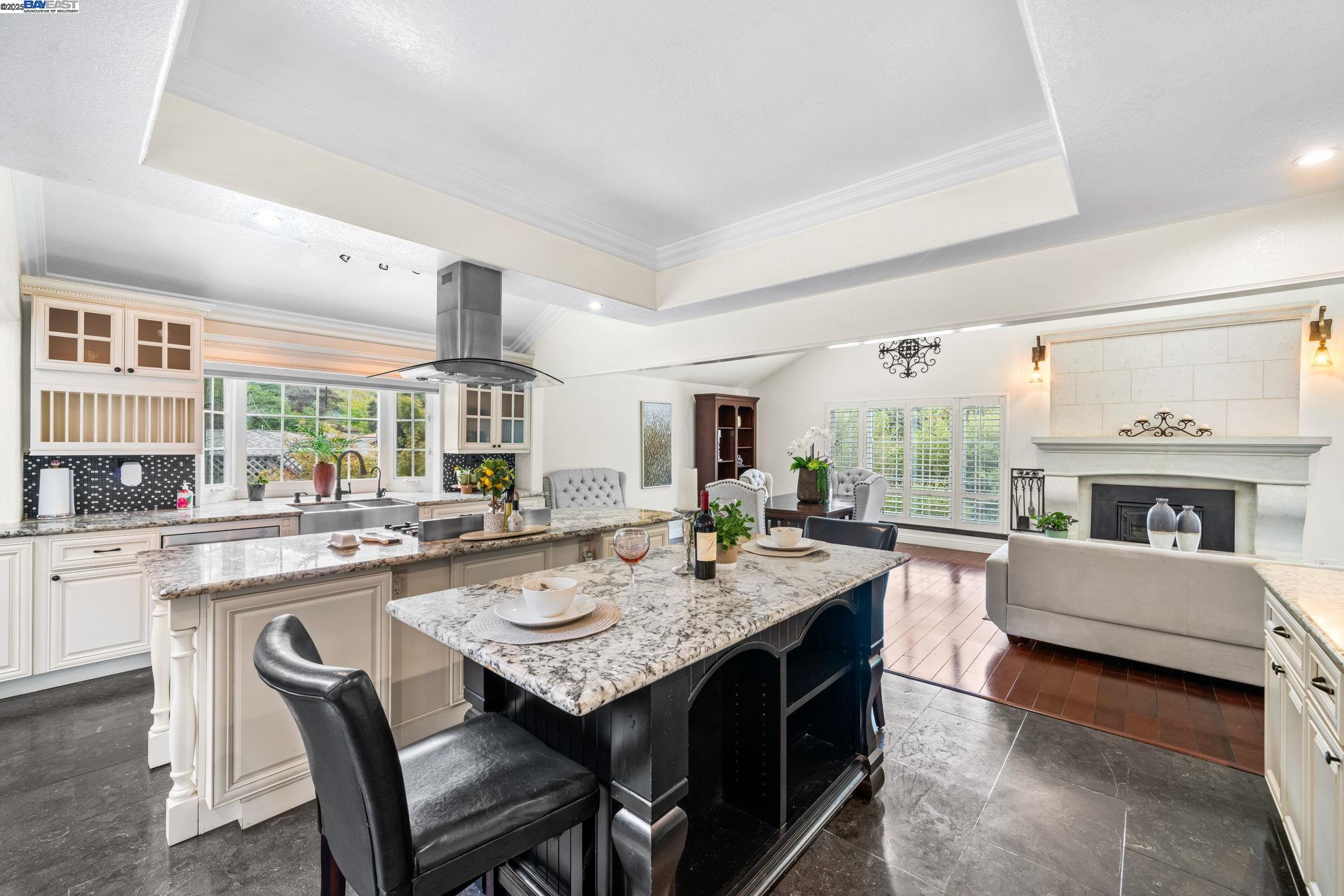 Detail Gallery Image 25 of 58 For 26928 Palomares Rd, Castro Valley,  CA 94552 - 3 Beds | 2 Baths