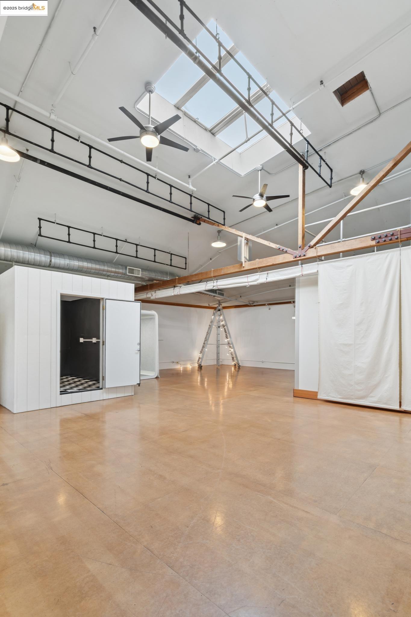 Photo #12: 41113710 Listing: Photo #12