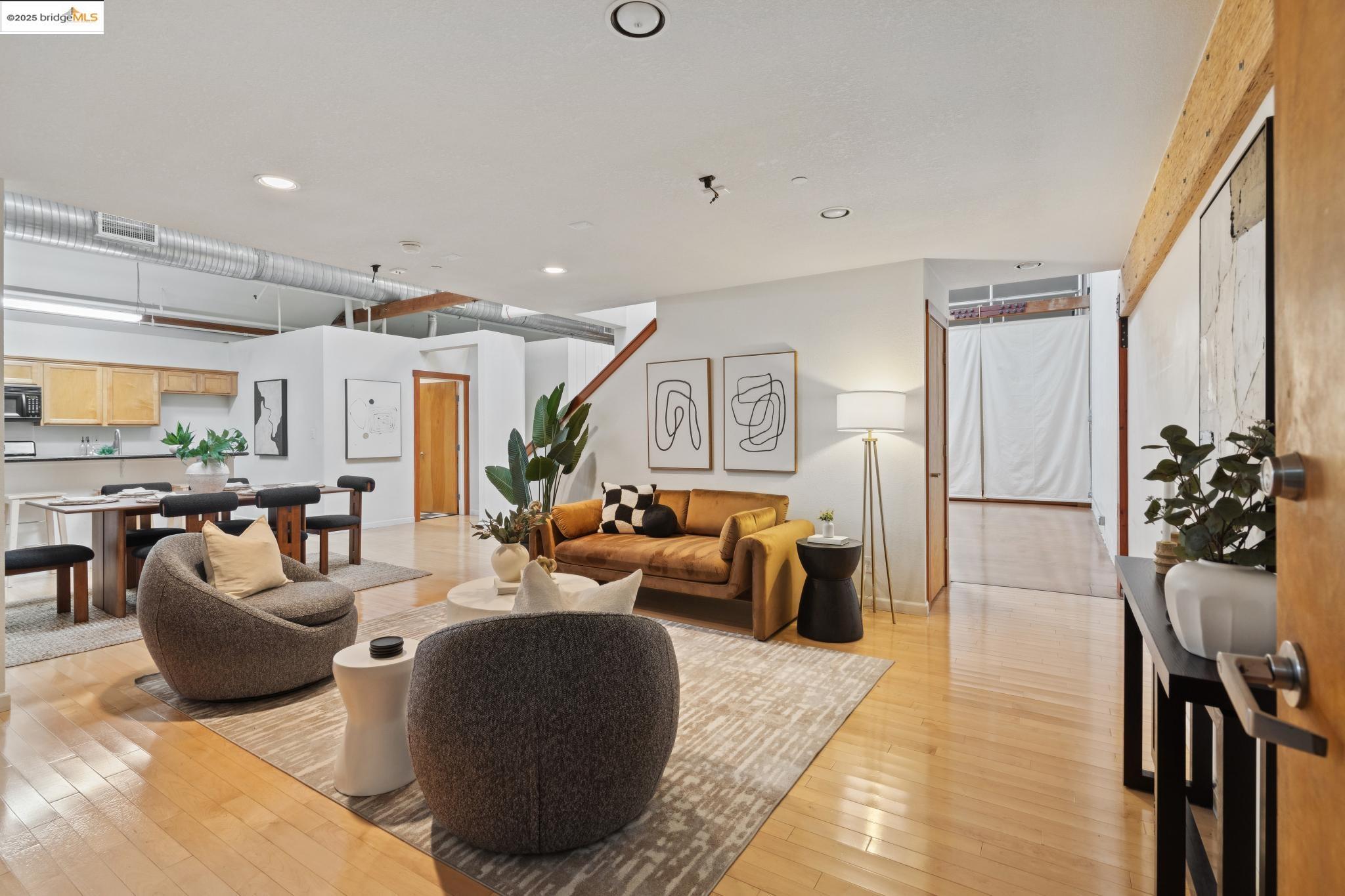 Photo #3: 41113710 Listing 