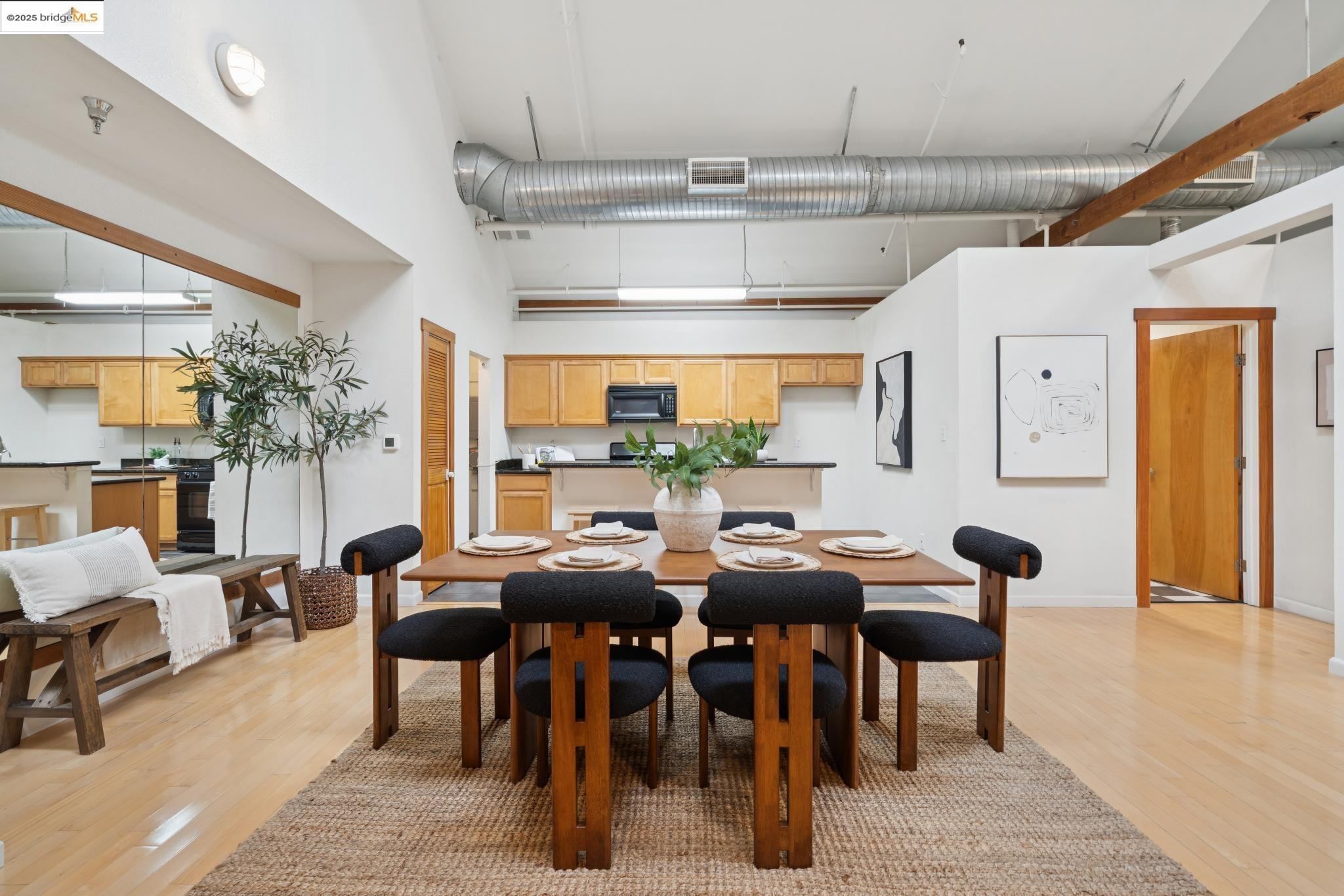 Photo #5: 41113710 Listing 
