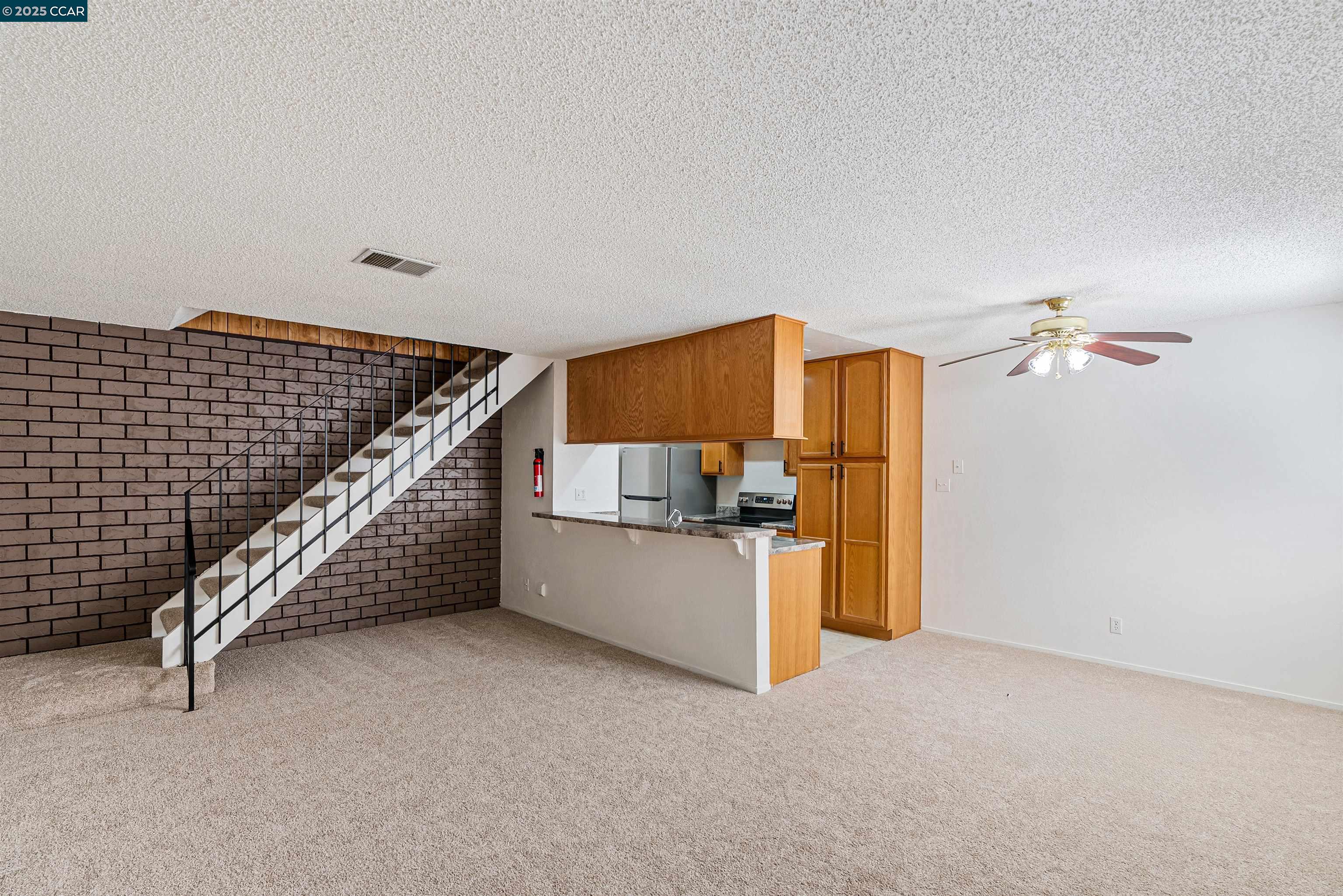 MLS: 41113716 Condo For Sale