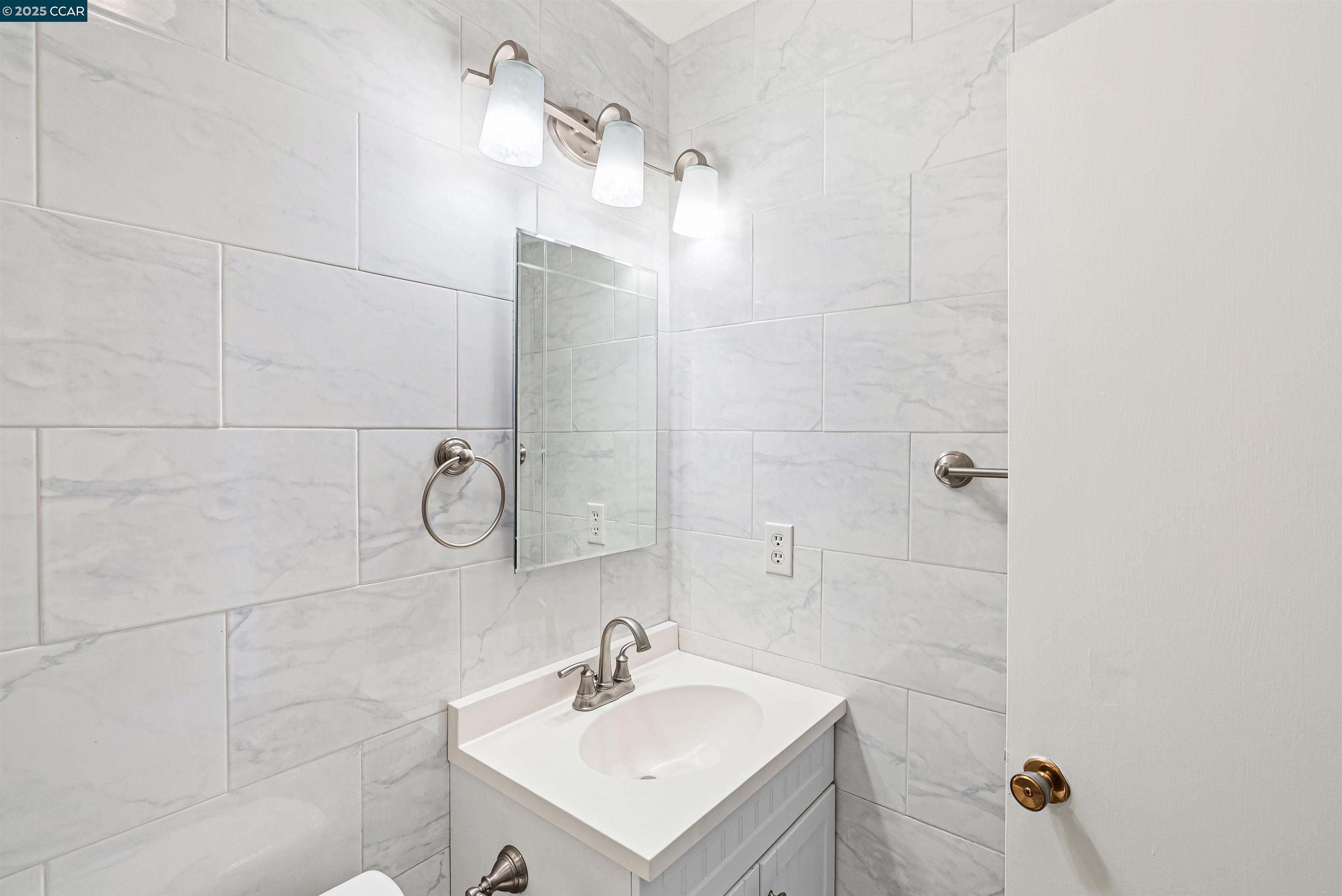 Photo #12: 41113716 Listing: Photo #12