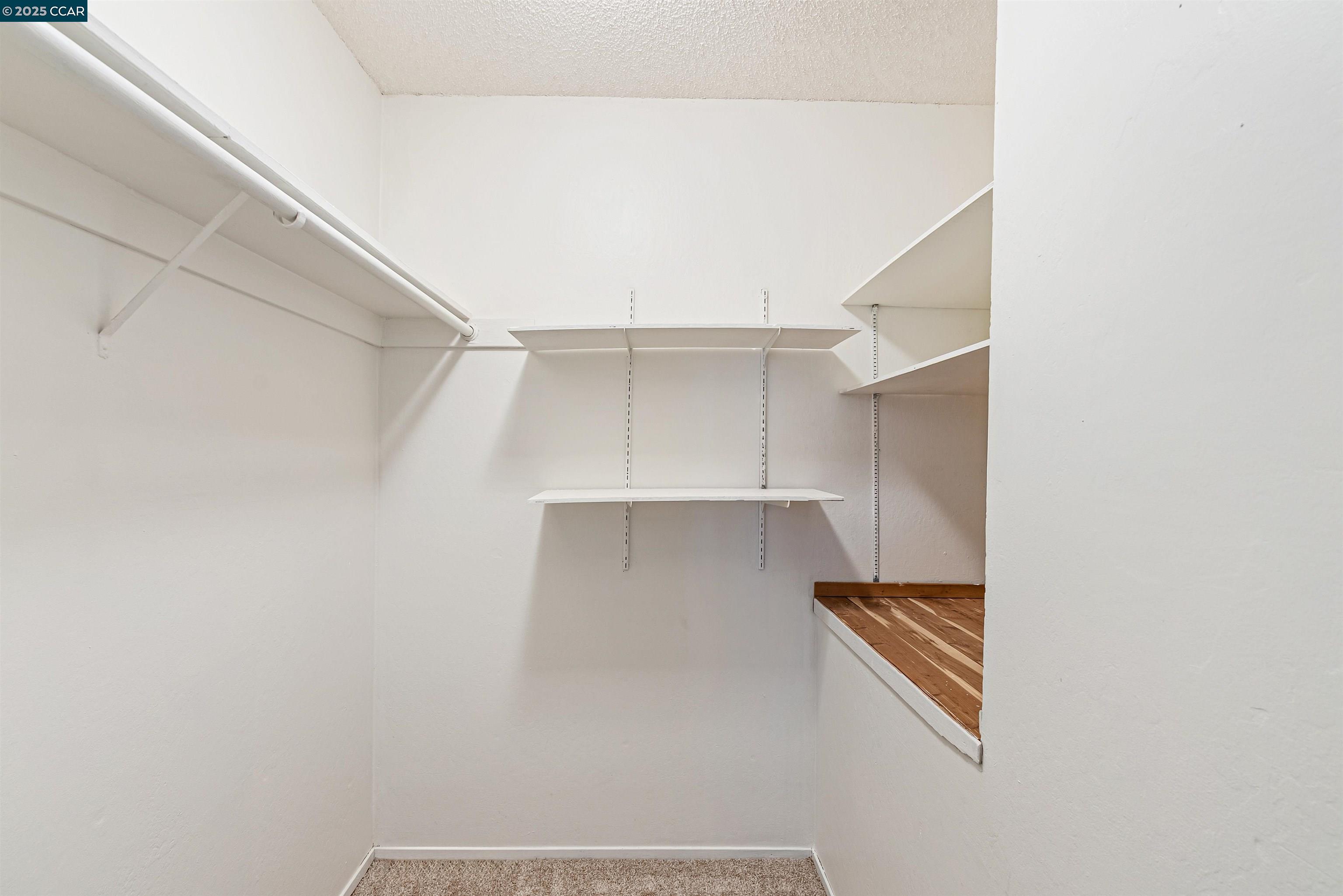 Photo #16: 41113716 Listing: Photo #16