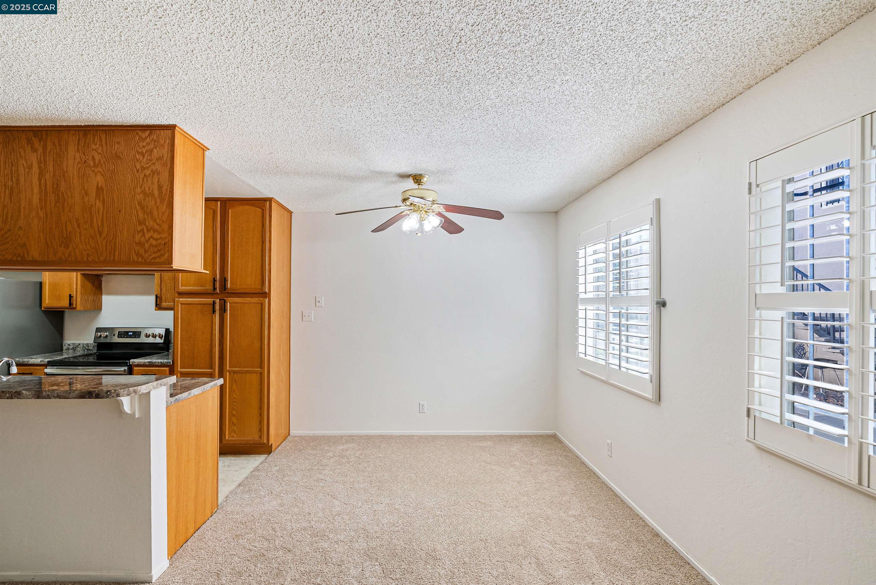 Photo #6: 41113716 Listing 