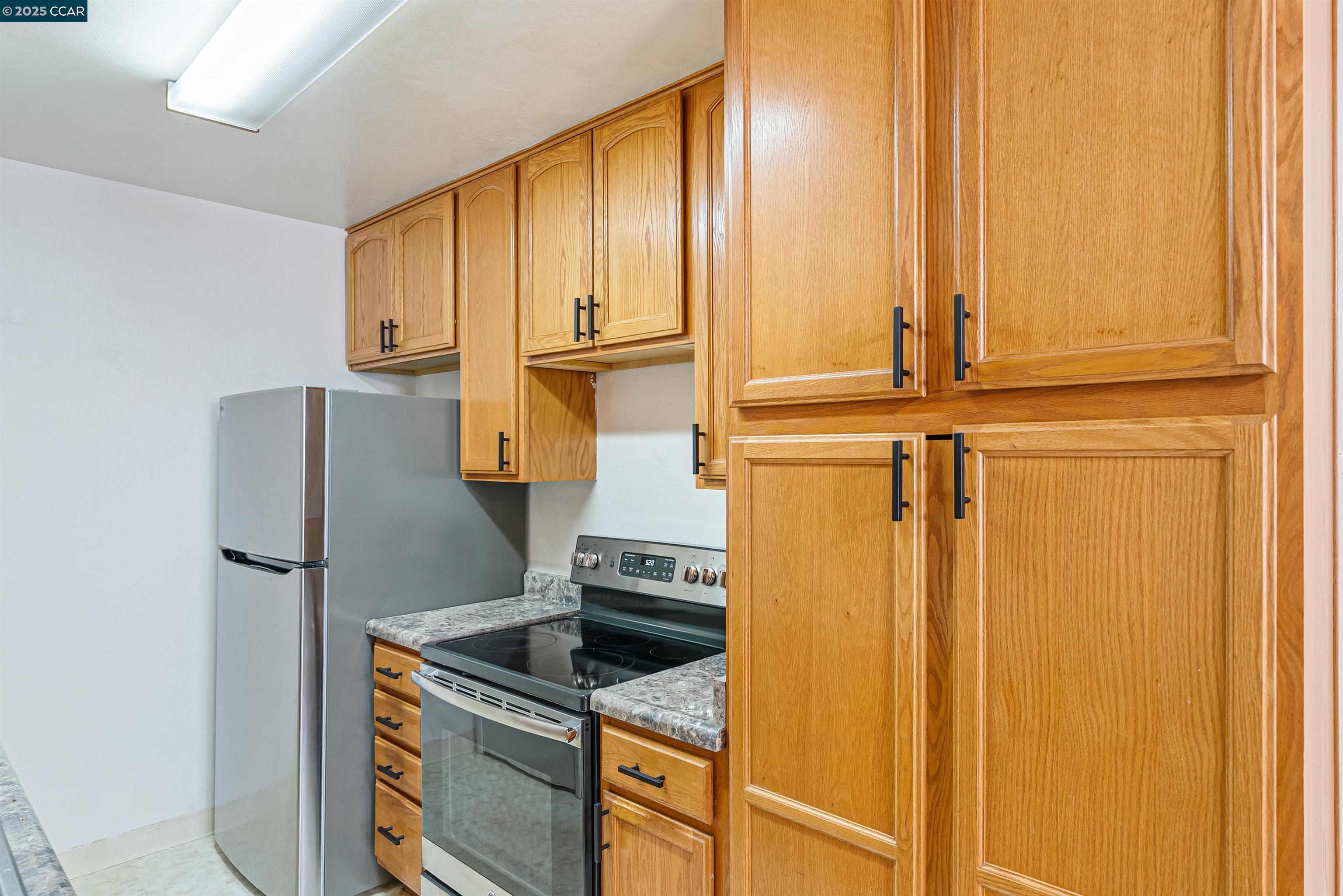 Photo #8: 41113716 Listing: Photo #8