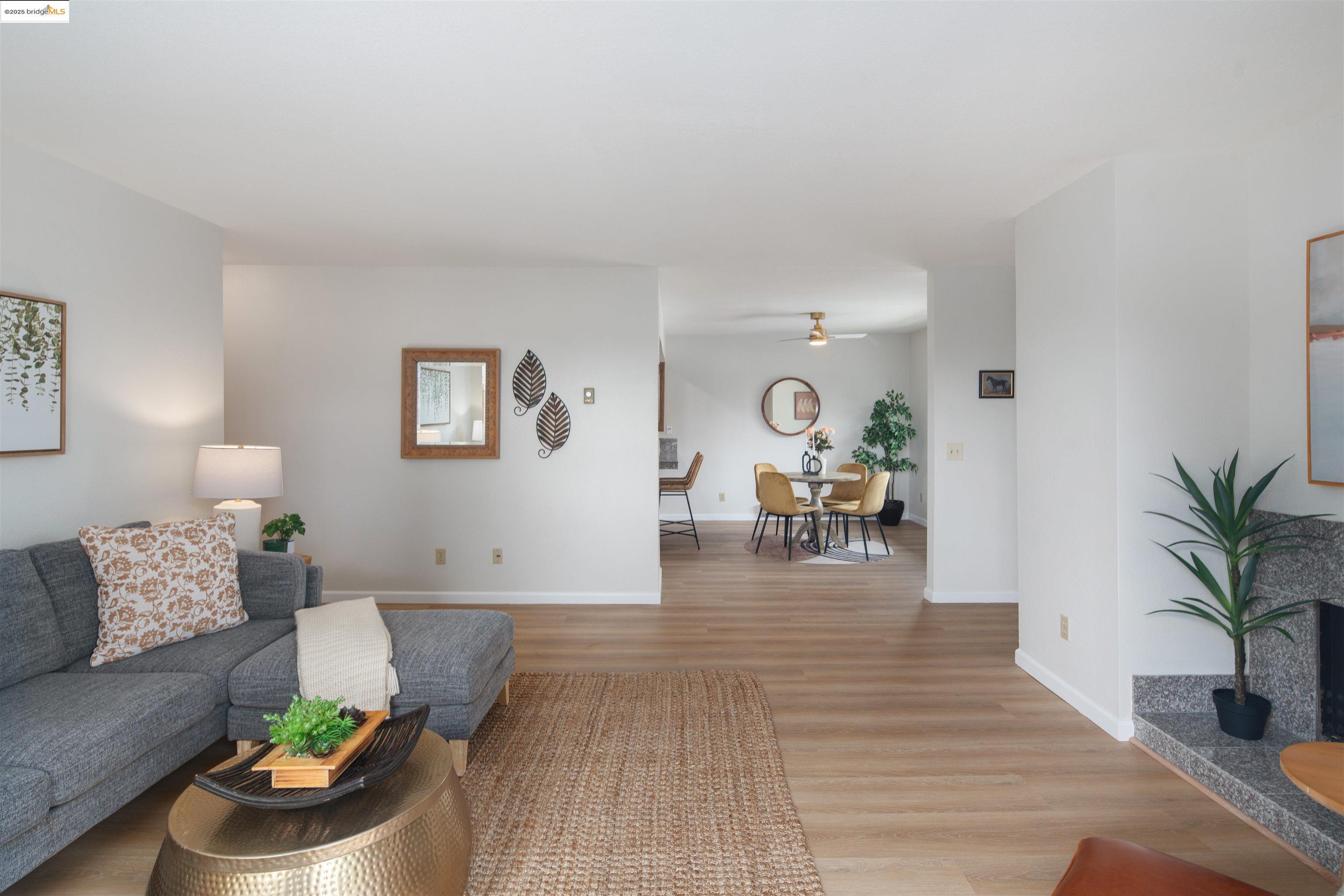 Photo #5: 41113719 Listing 