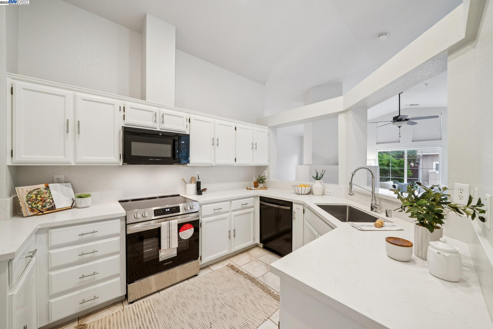 Photo #13: 41113722 Listing: Photo #13
