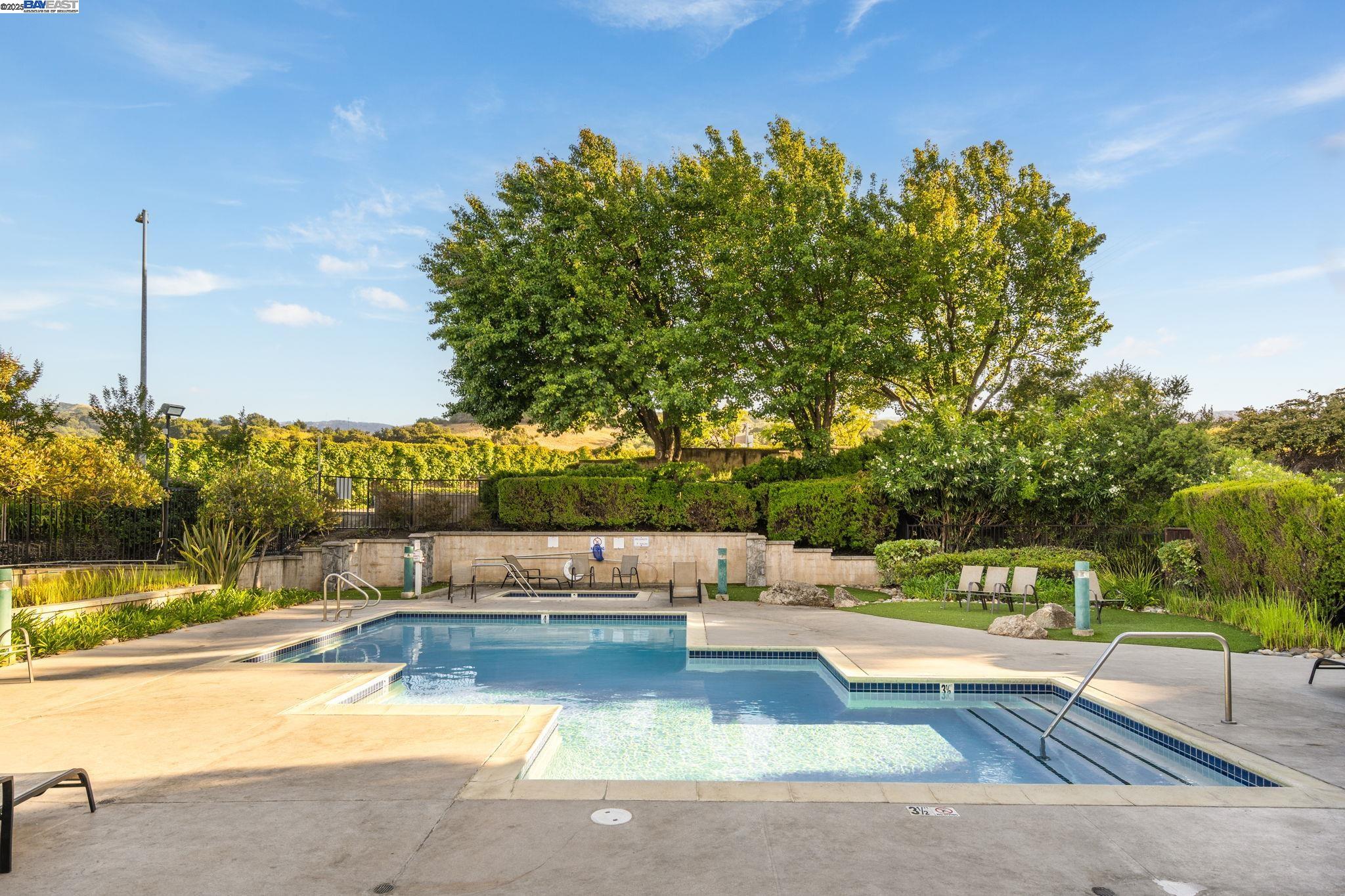 Photo #35: 41113722 Listing: Photo #35