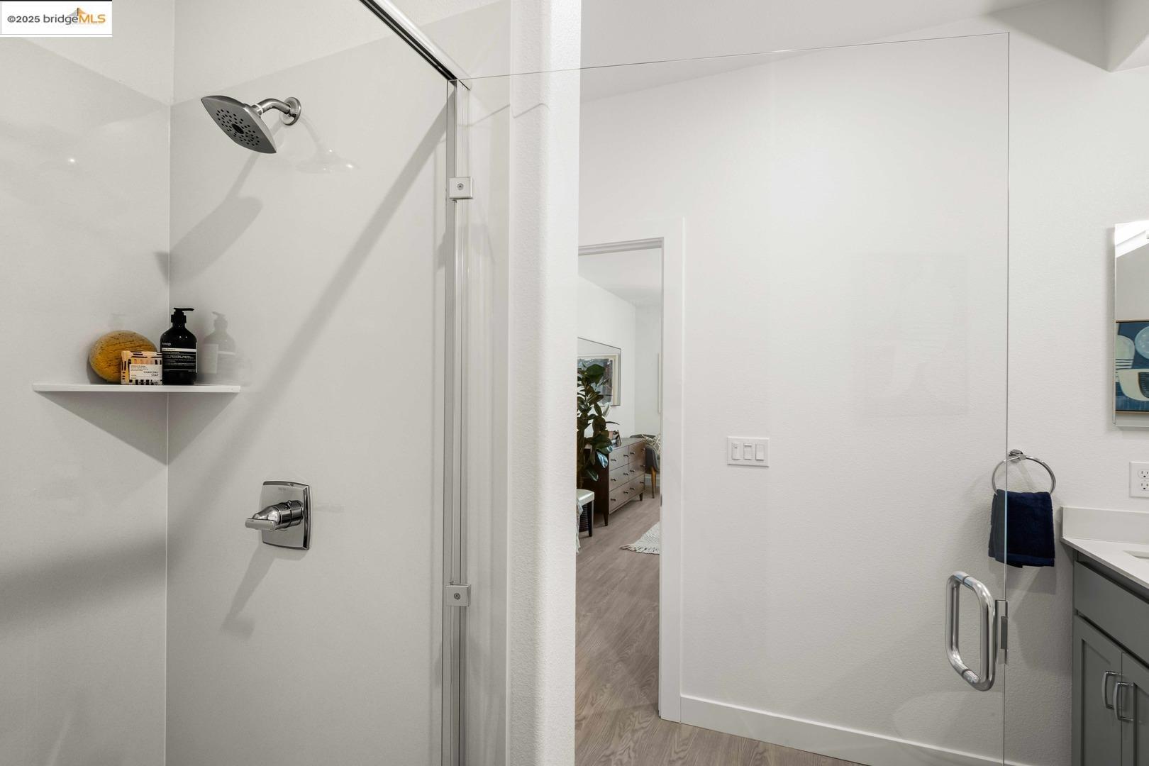 Photo #8: 41113727 Listing: Photo #8