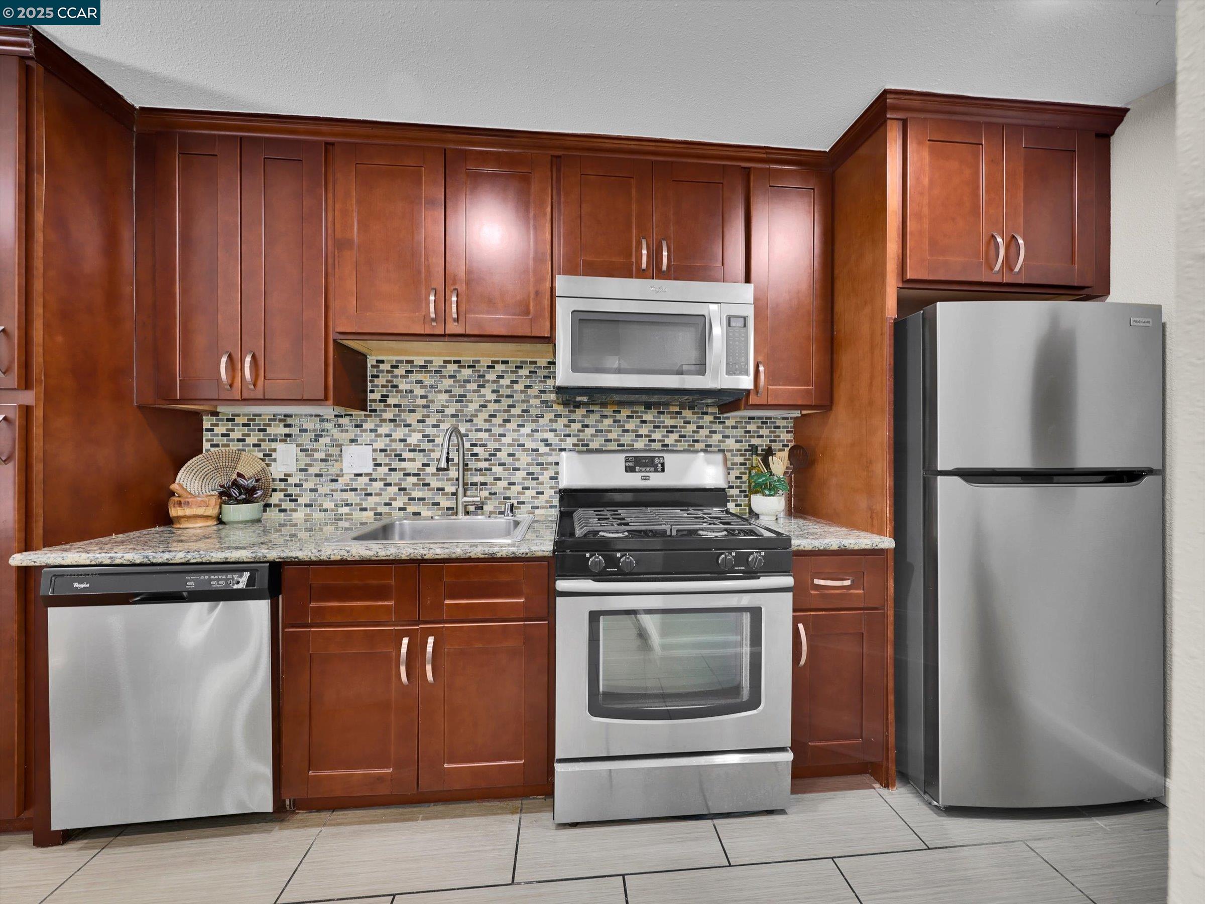 Photo #13: 41113728 Listing: Photo #13