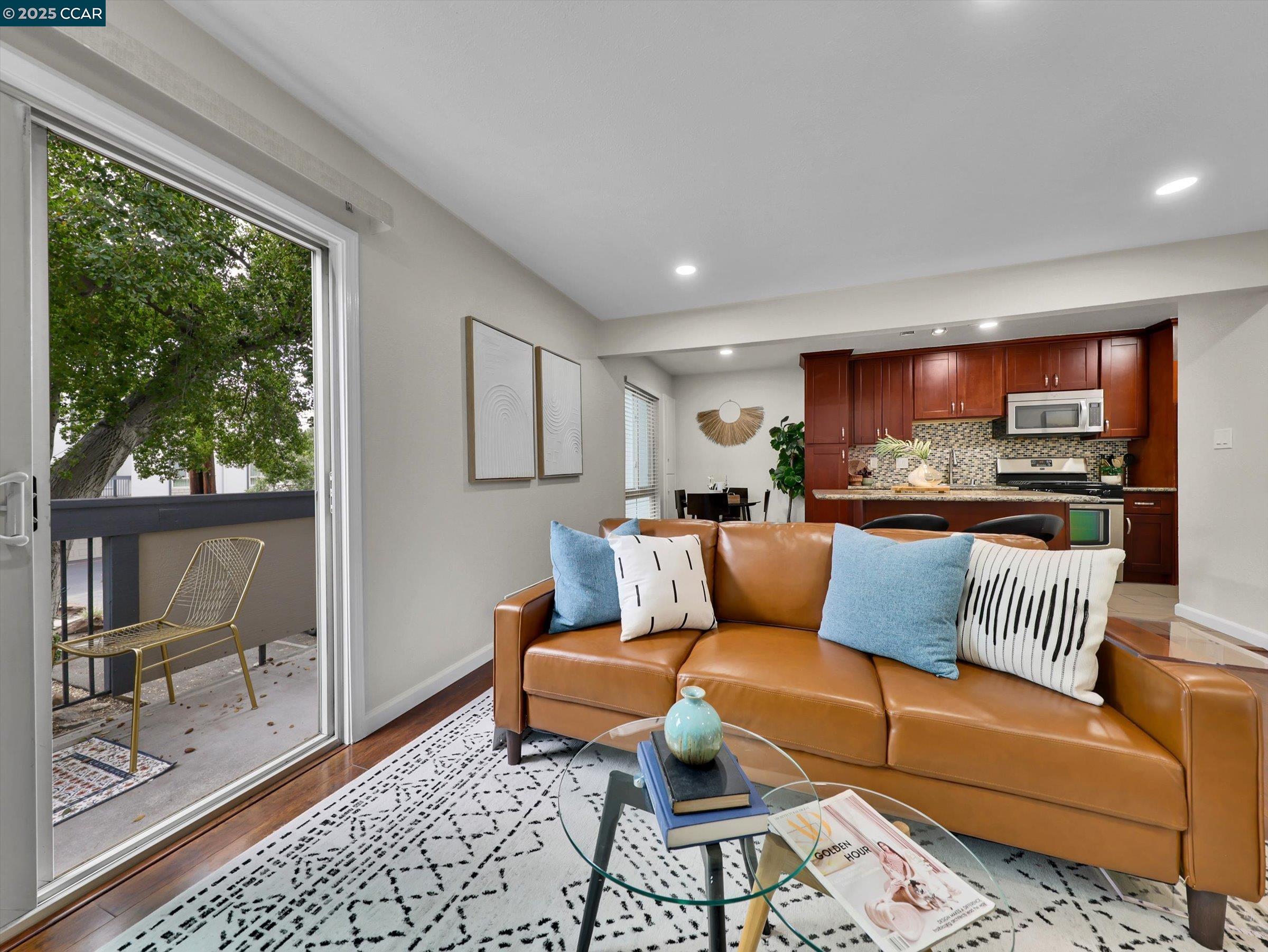 Photo #4: 41113728 Listing 
