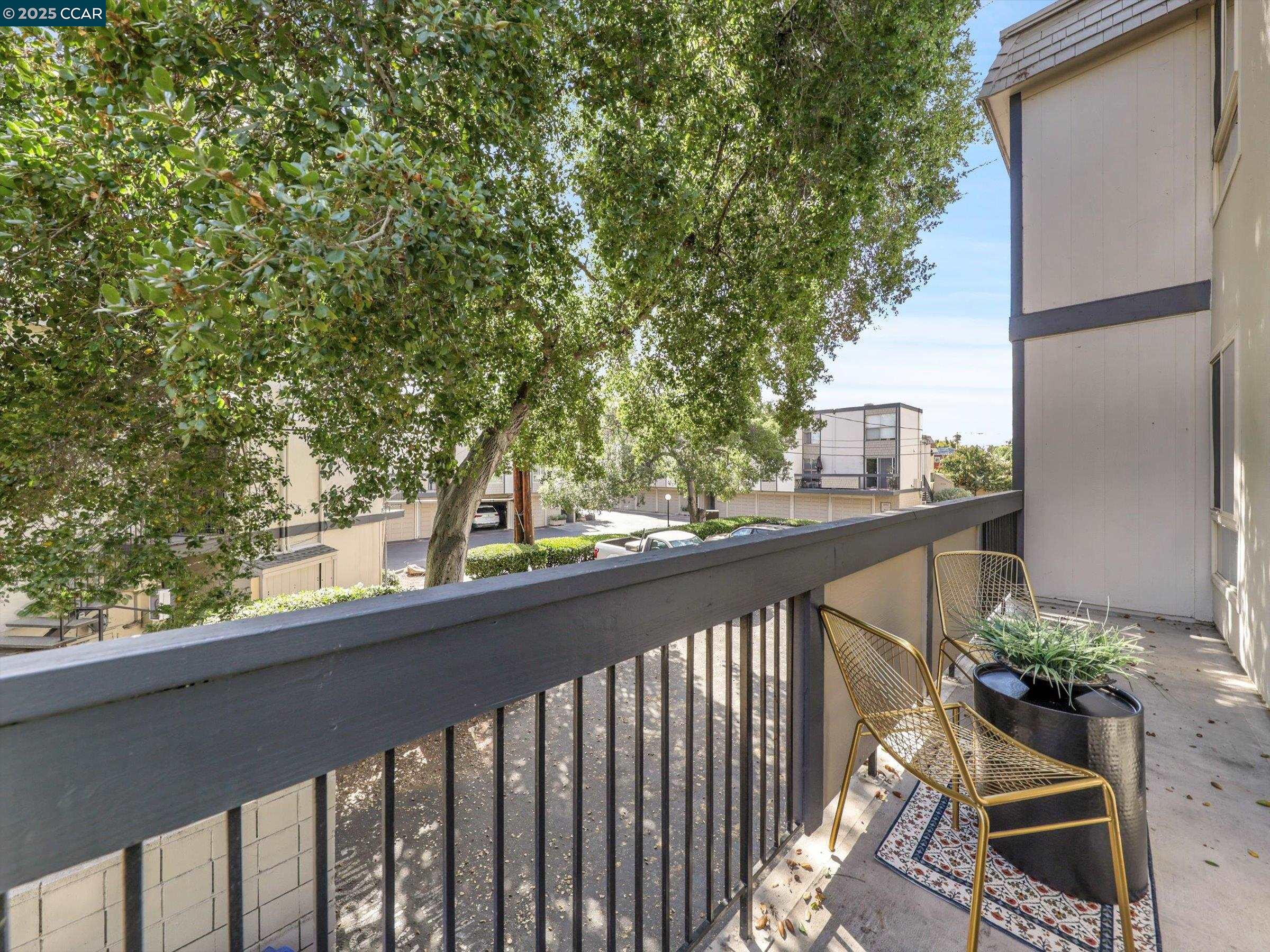 Photo #7: 41113728 Listing: Photo #7