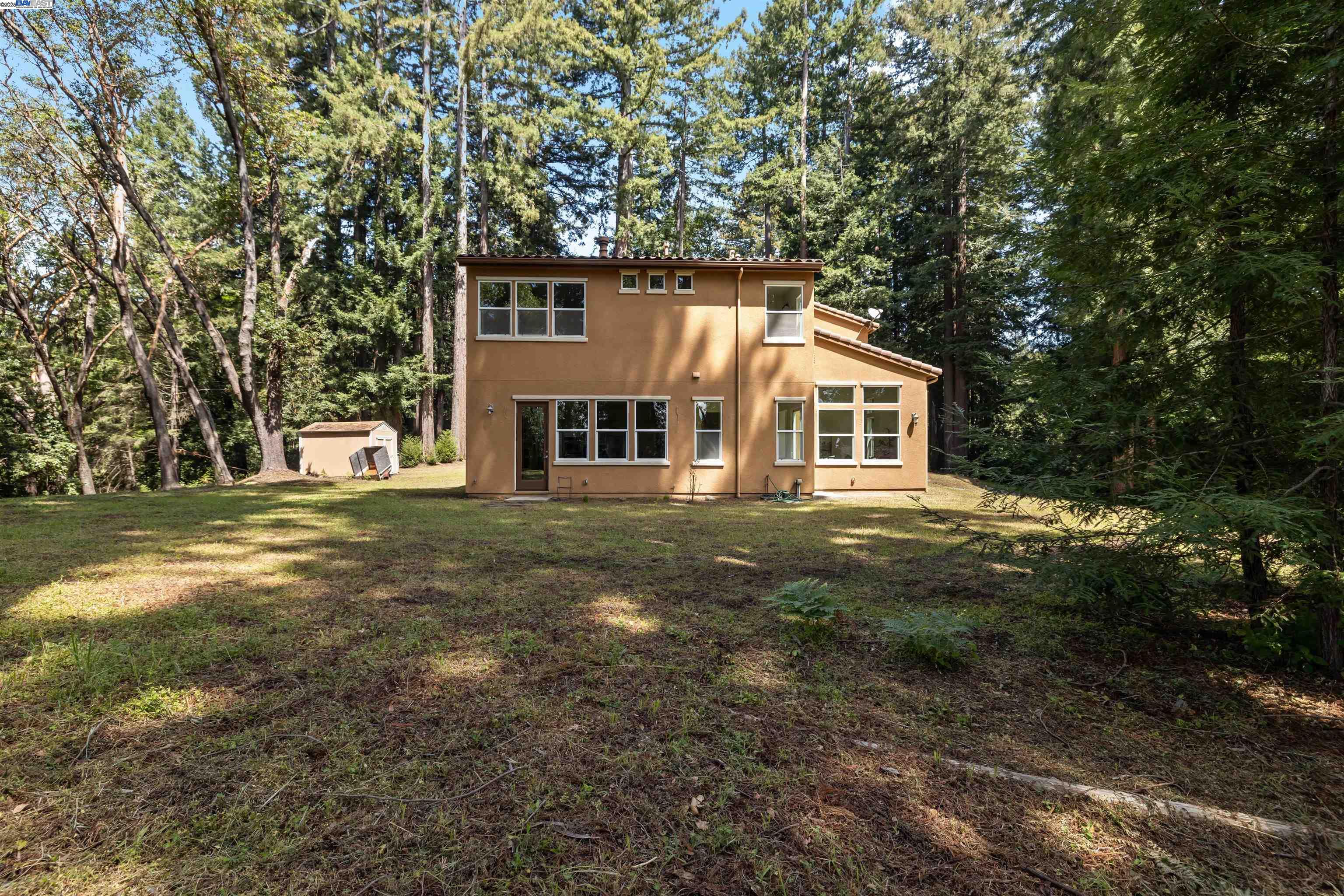 Detail Gallery Image 46 of 53 For 220 Hillary Hts, Boulder Creek,  CA 95006 - 4 Beds | 4 Baths