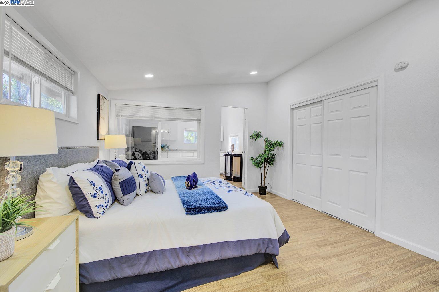 Detail Gallery Image 32 of 39 For 2072 Everglade St, Hayward,  CA 94545 - 3 Beds | 2 Baths