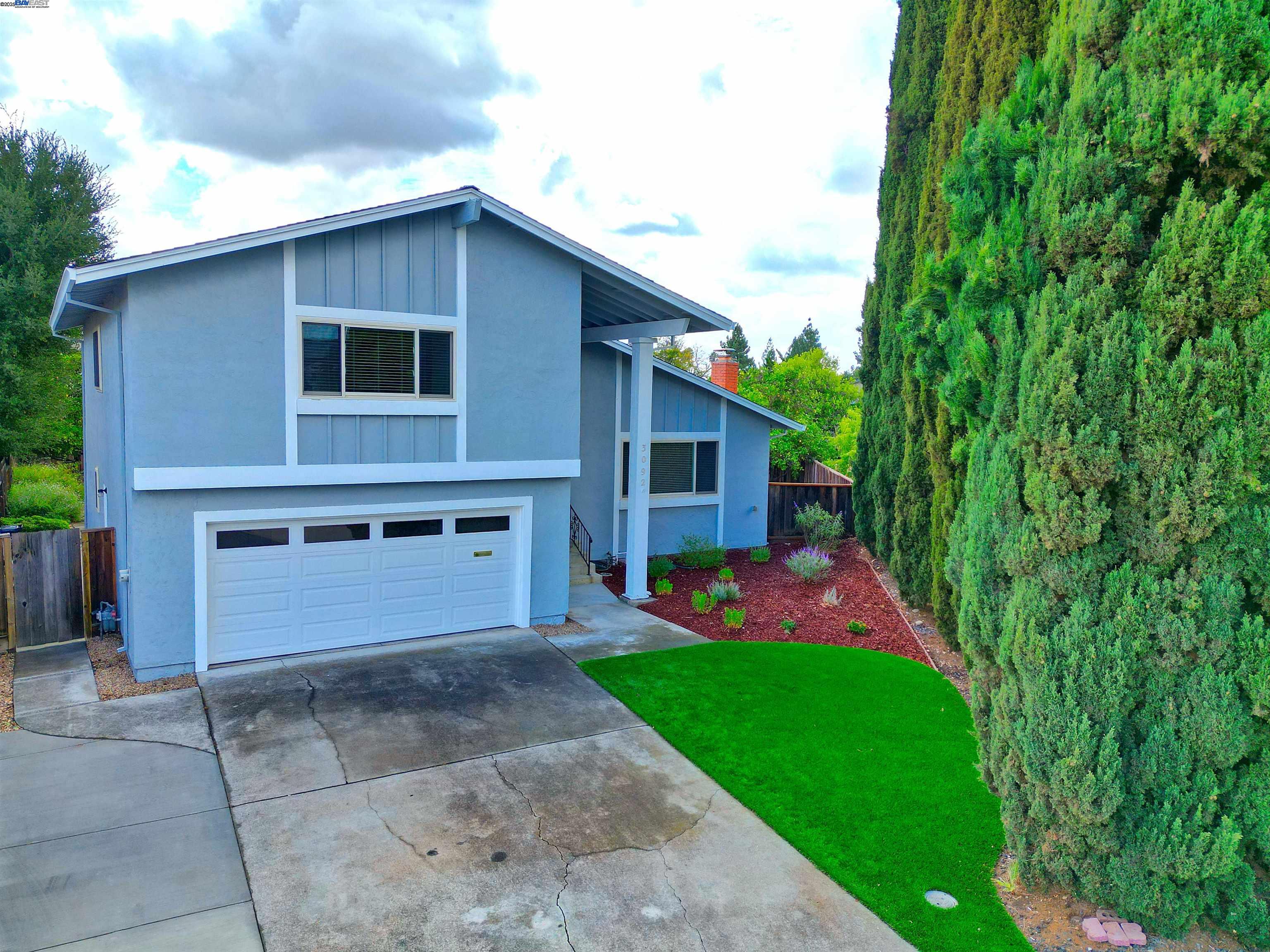 Detail Gallery Image 4 of 50 For 3092 Halgrim Ct, San Jose,  CA 95132 - 4 Beds | 2/1 Baths