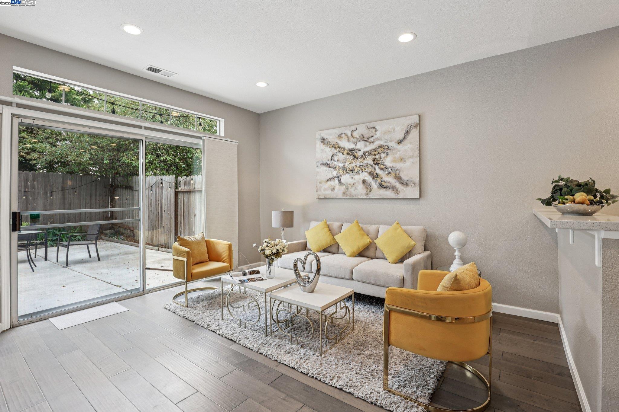 Photo #8: 41113748 Listing: Photo #8