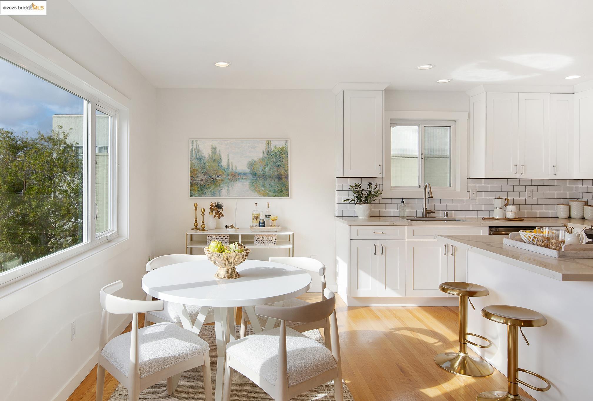 Photo #11: 41113749 Listing: Photo #11