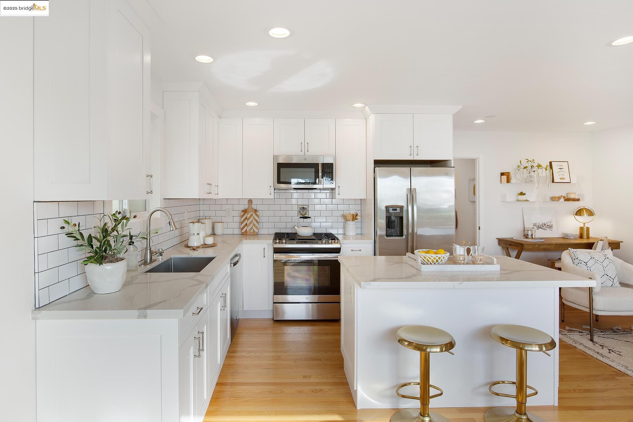 Photo #12: 41113749 Listing: Photo #12