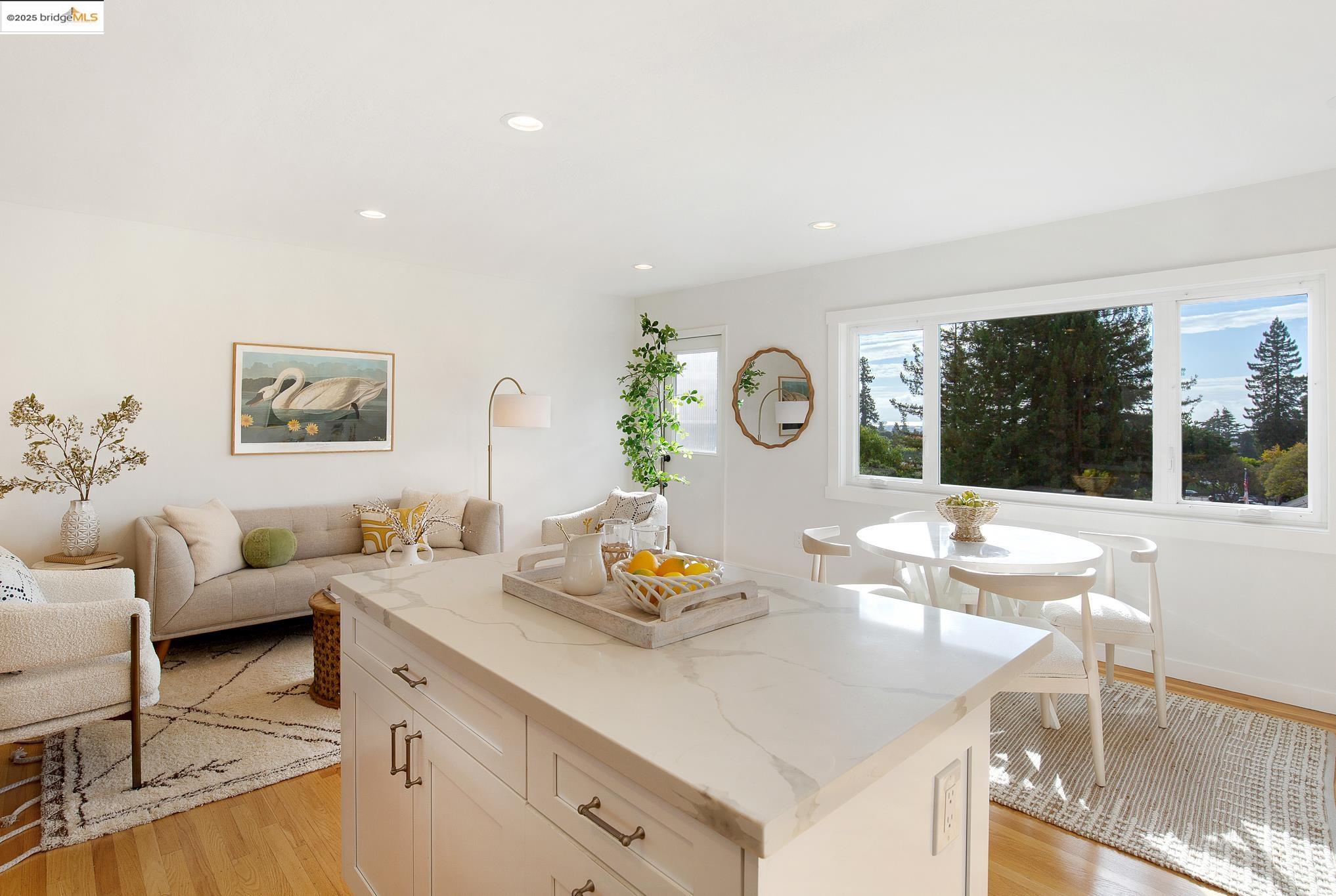 Photo #17: 41113749 Listing: Photo #17