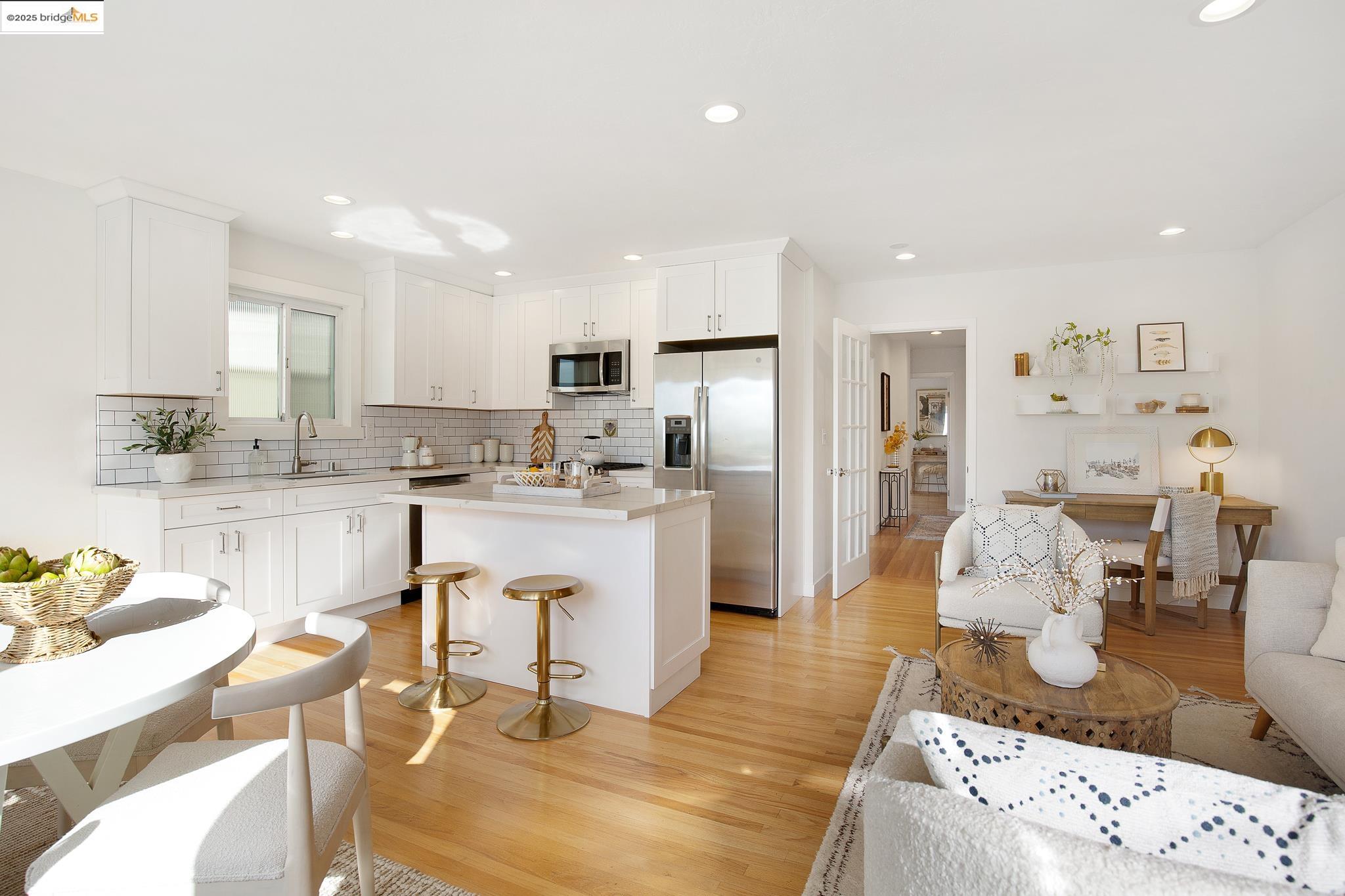 Photo #3: 41113749 Listing 