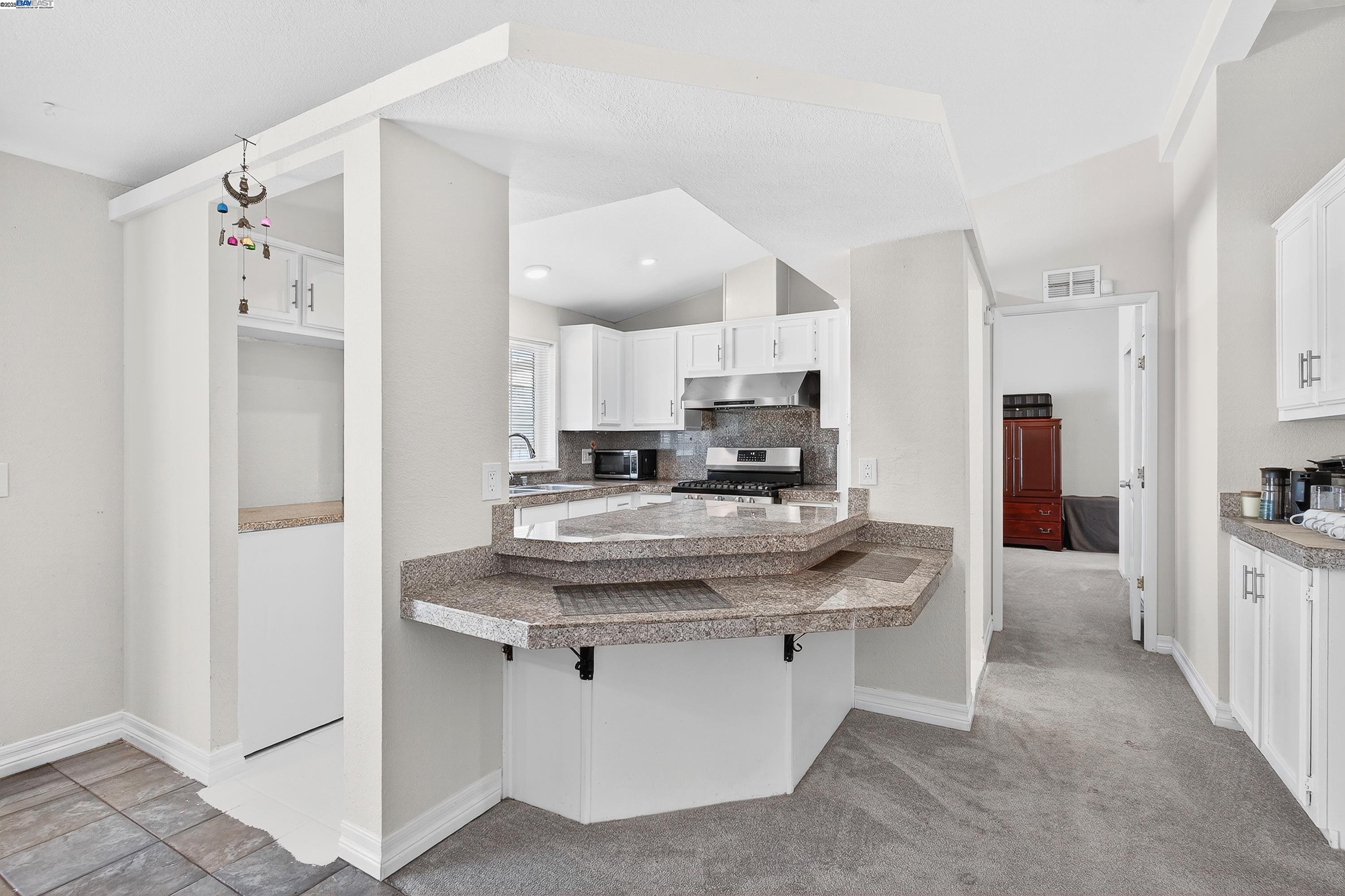 Detail Gallery Image 13 of 59 For 628 S 17th St, Richmond,  CA 94804 - 4 Beds | 2 Baths