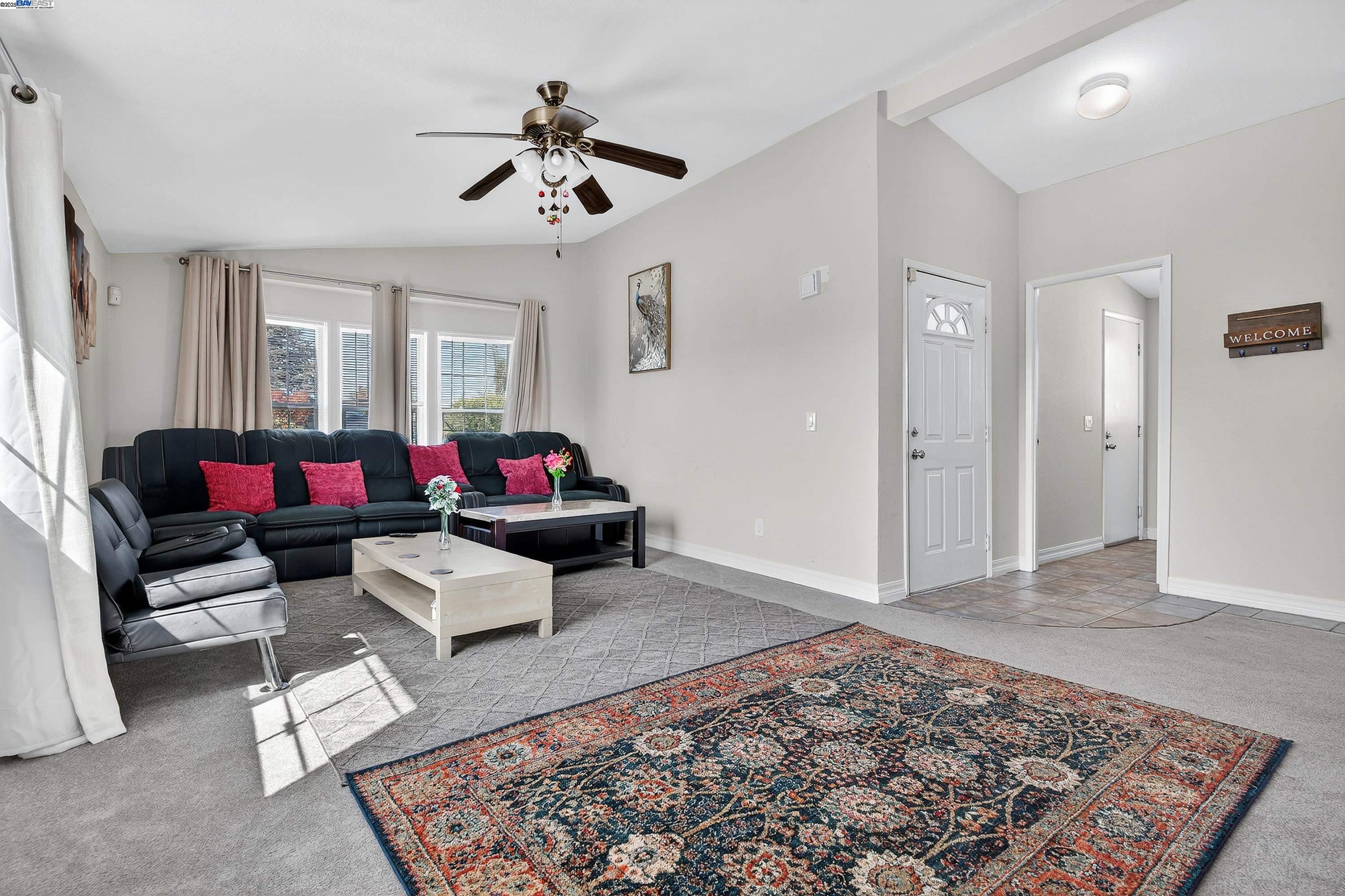 Detail Gallery Image 6 of 59 For 628 S 17th St, Richmond,  CA 94804 - 4 Beds | 2 Baths