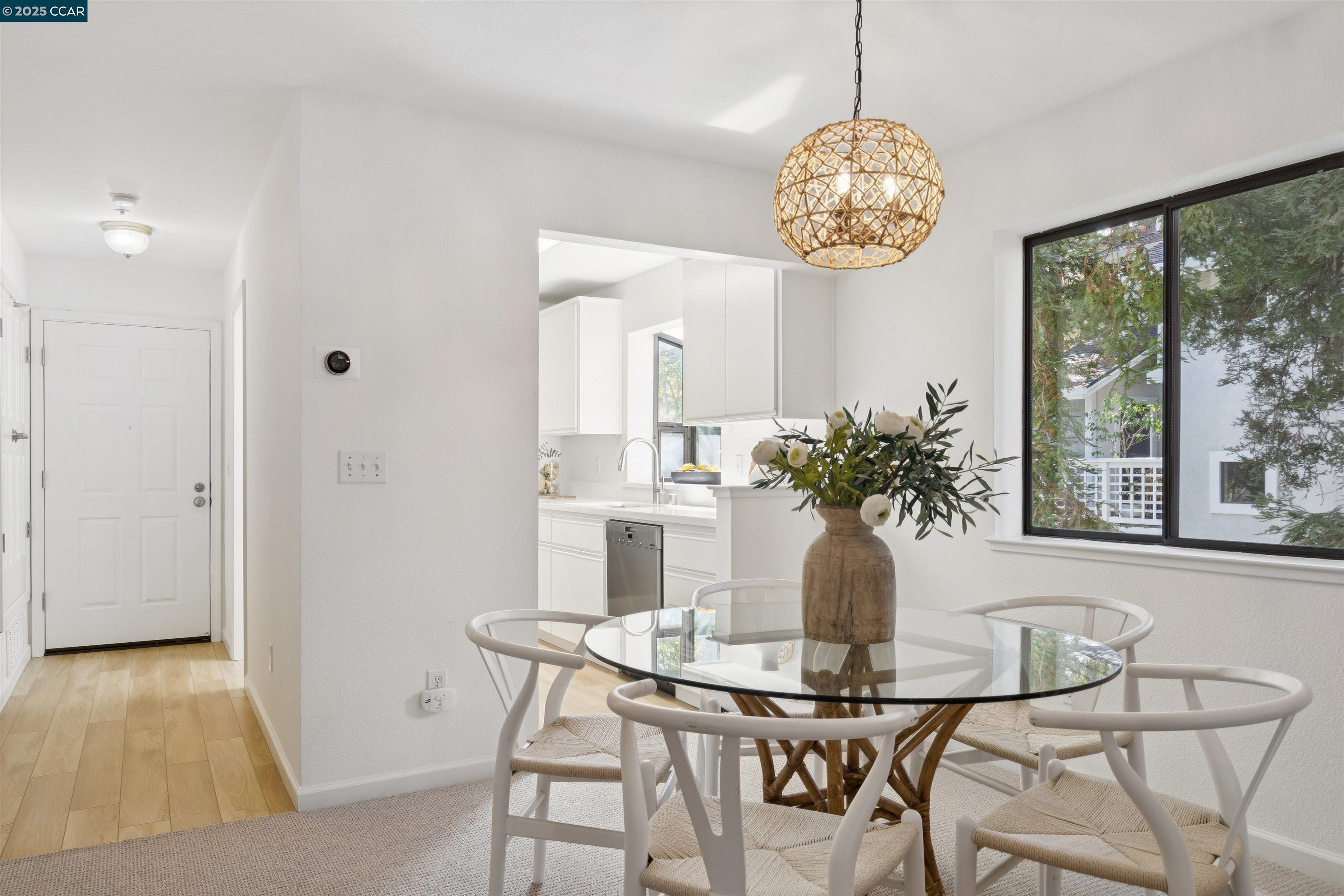 Photo #3: 41113776 Listing 