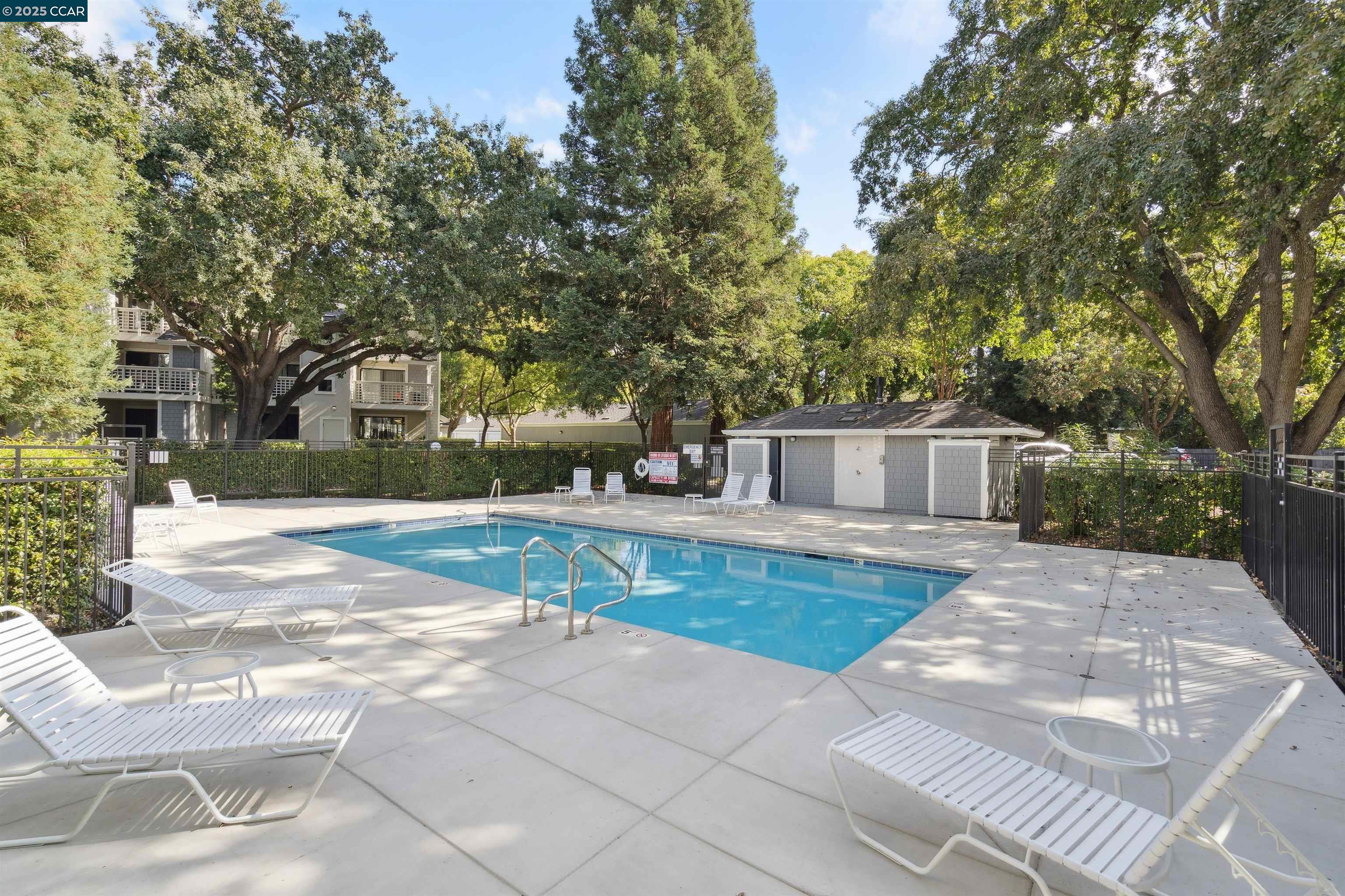 Photo #24: 41113776 Listing: Photo #24