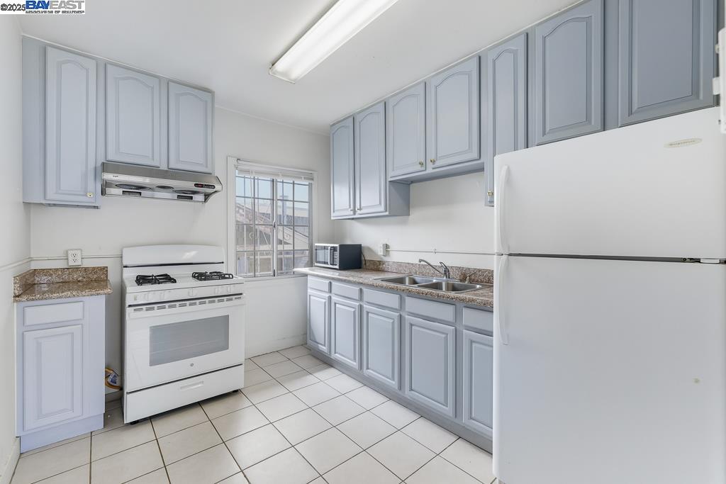 Detail Gallery Image 50 of 60 For 2138 19th Ave, Oakland,  CA 94606 - – Beds | – Baths