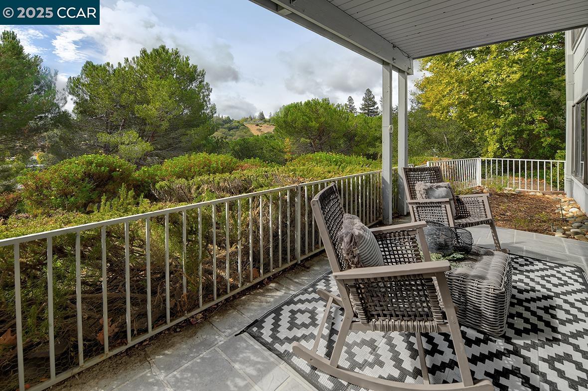 MLS: 41113793 Condo For Sale