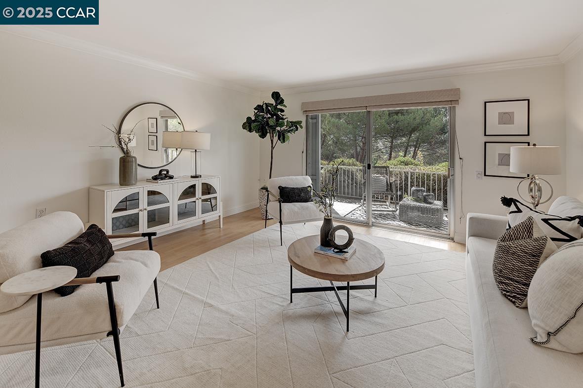 Photo #11: 41113793 Listing: Photo #11
