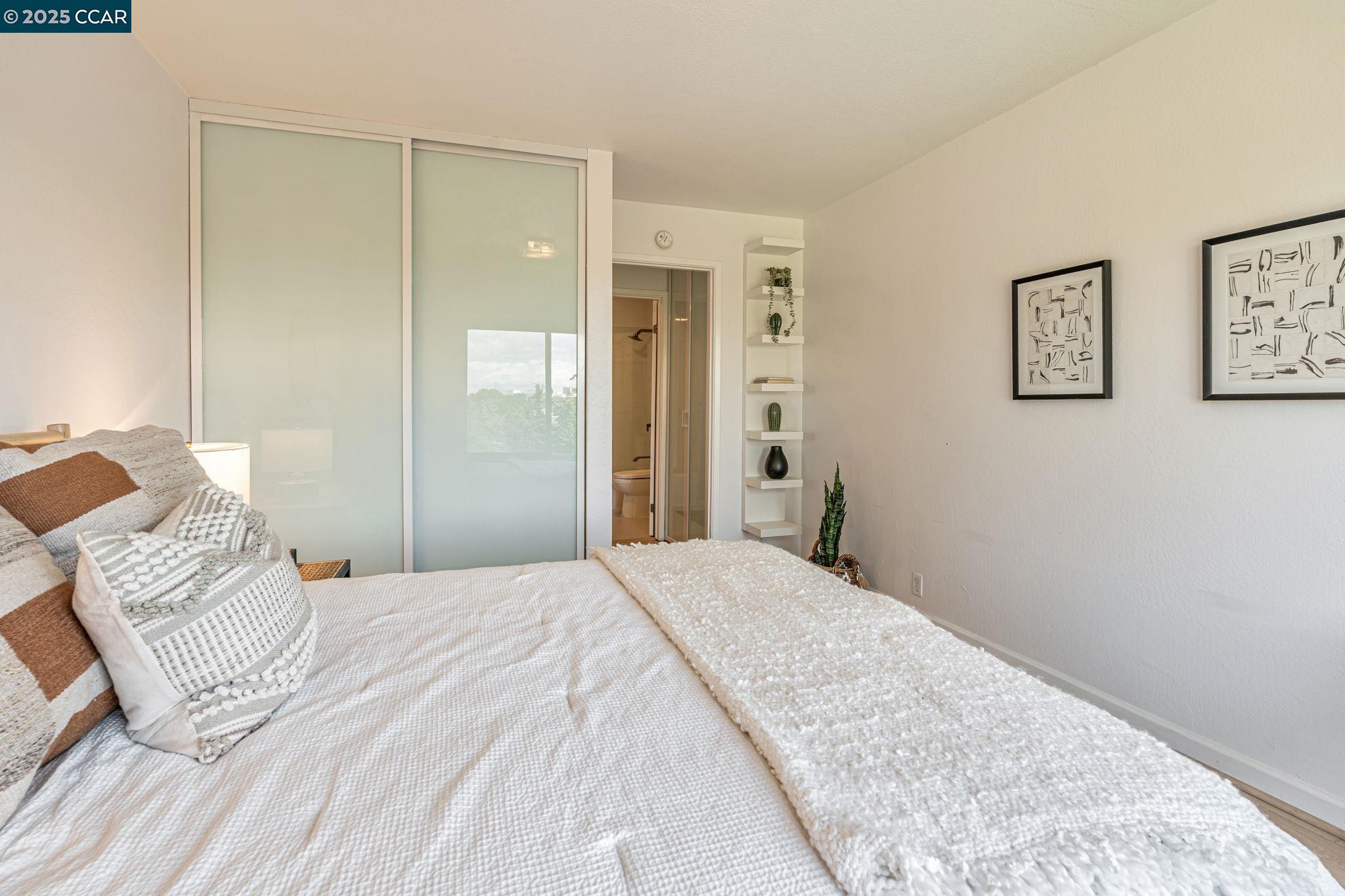 Photo #15: 41113799 Listing: Photo #15