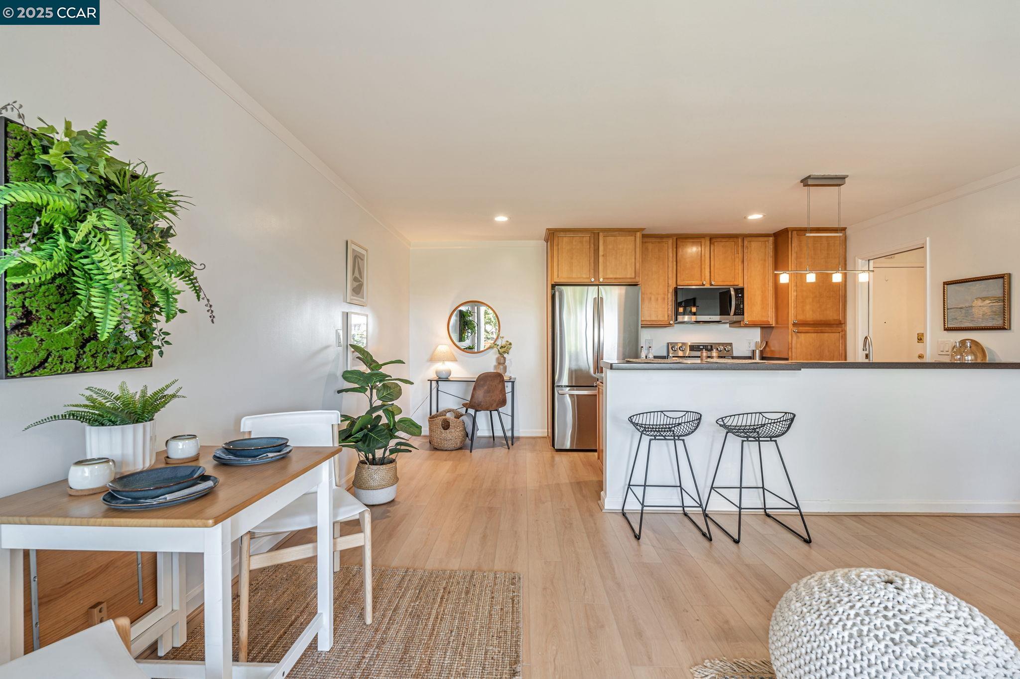 Photo #6: 41113799 Listing 