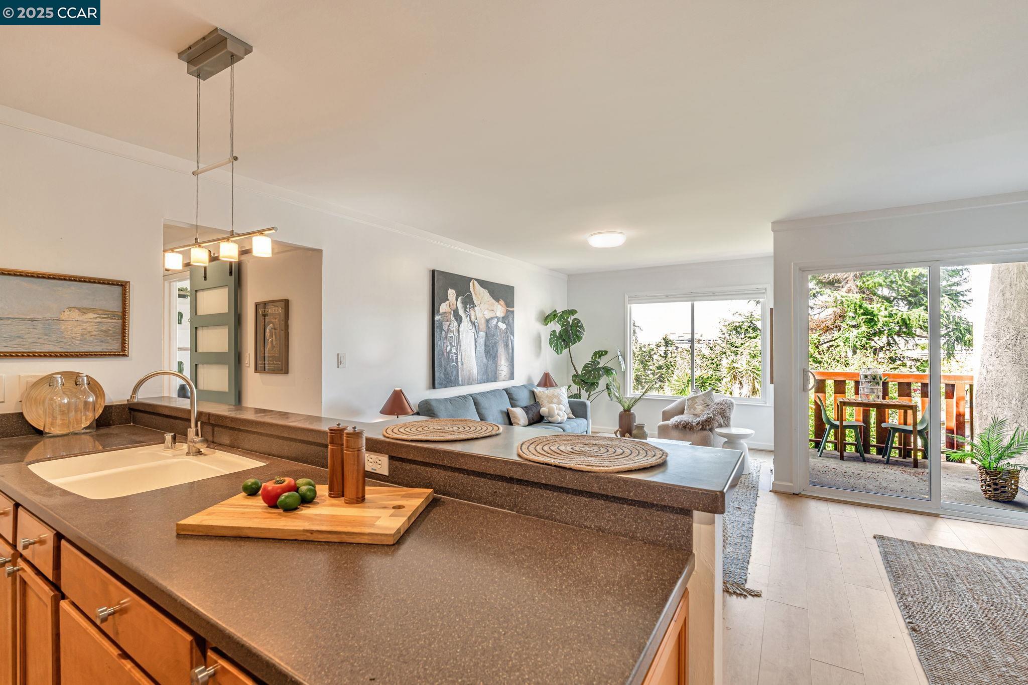 Photo #10: 41113799 Listing: Photo #10