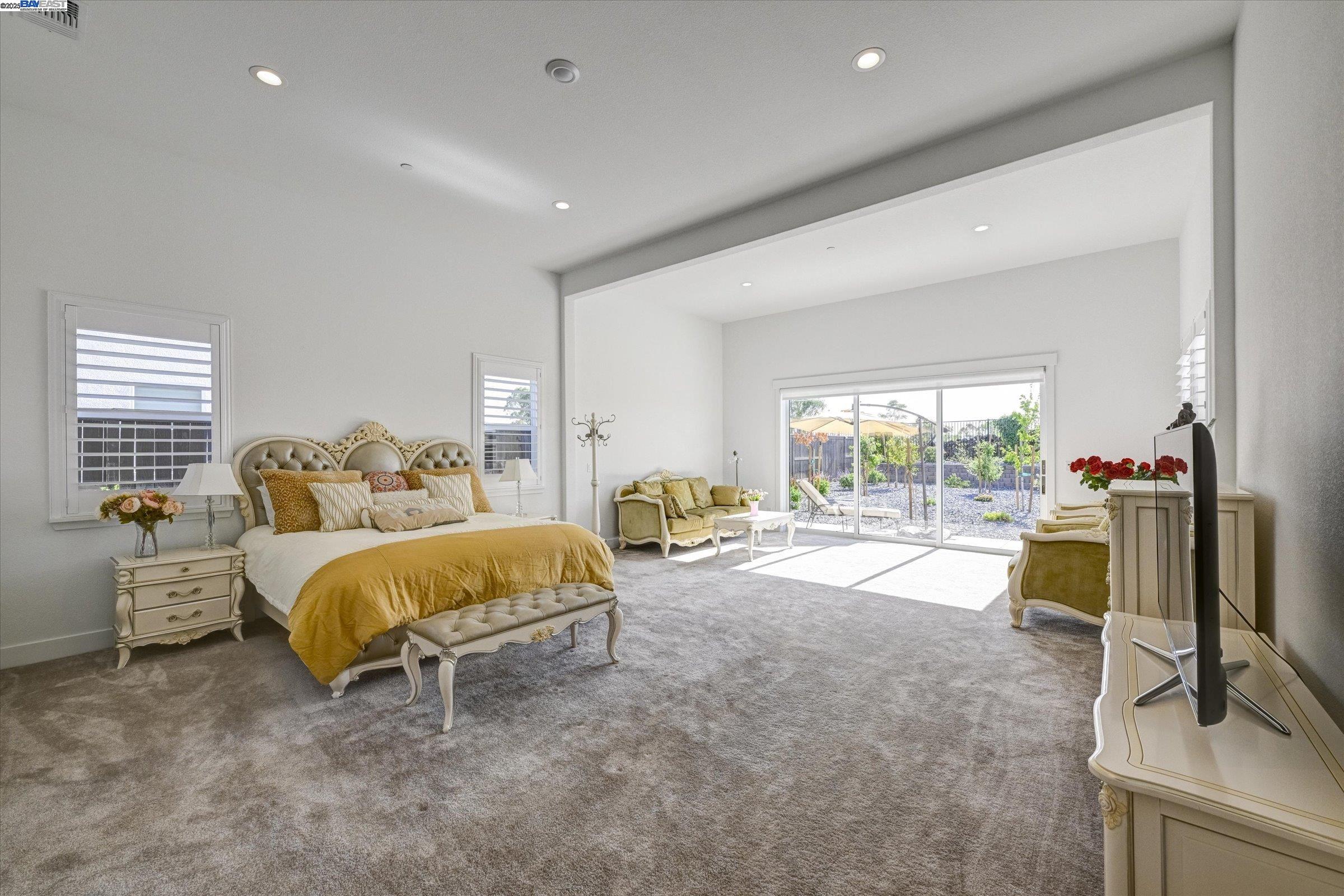 Detail Gallery Image 22 of 48 For 4072 Whitney Vista Ln, Rocklin,  CA 95677 - 4 Beds | 3/1 Baths