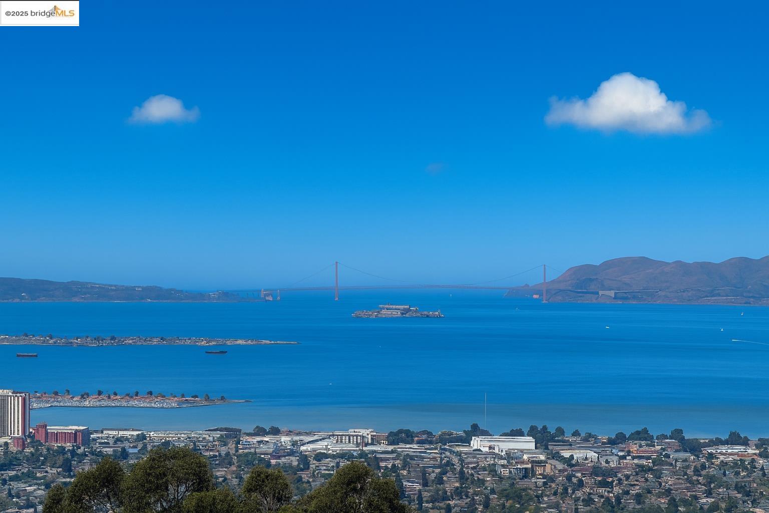 Detail Gallery Image 3 of 10 For , Oakland,  CA 94705 - – Beds | – Baths