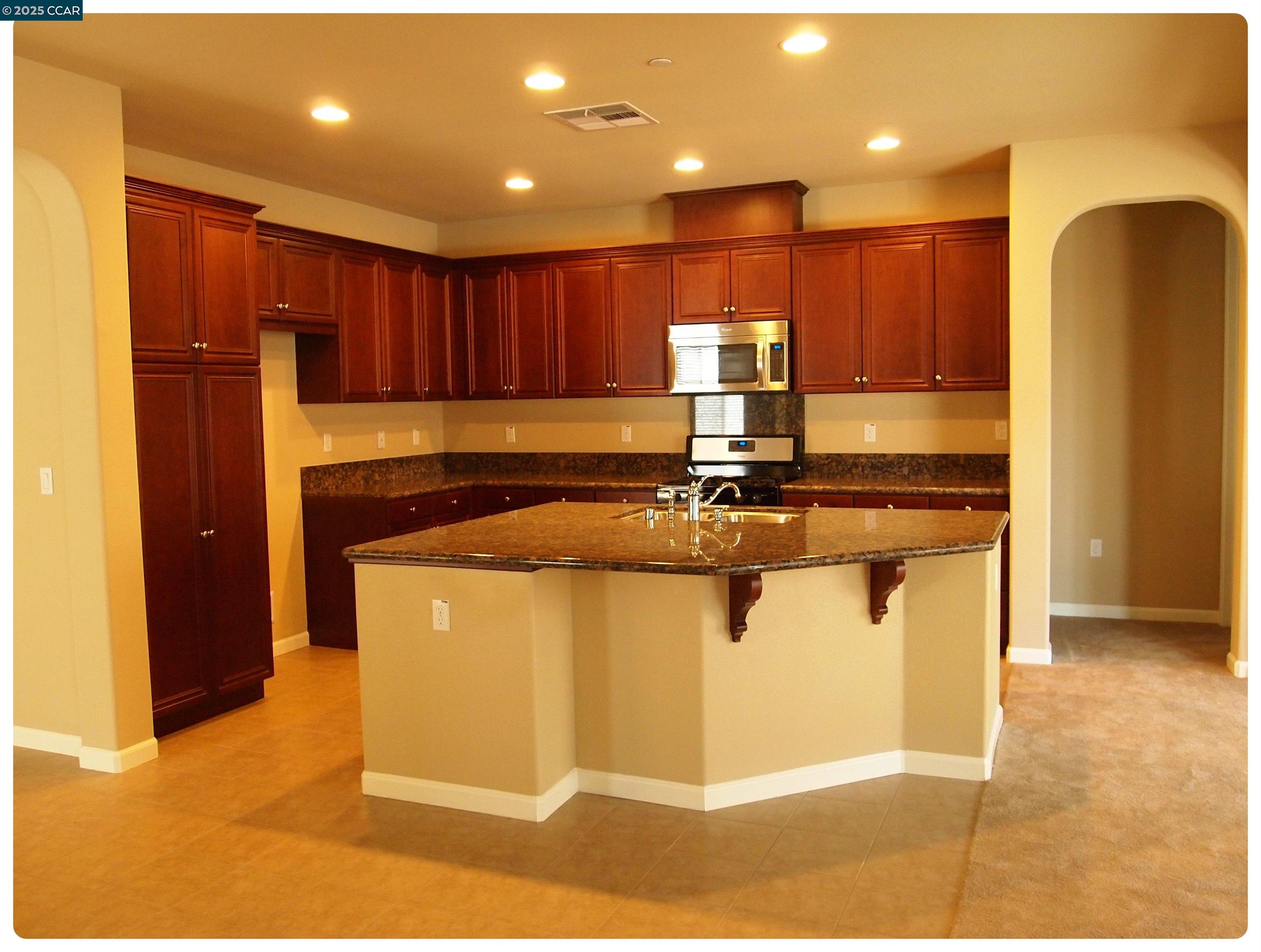 Detail Gallery Image 2 of 19 For 5603 Ventry Way, Antioch,  CA 94531 - 4 Beds | 3 Baths