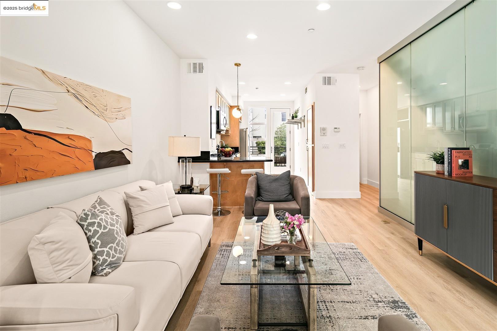 Photo #9: 41113820 Listing: Photo #9