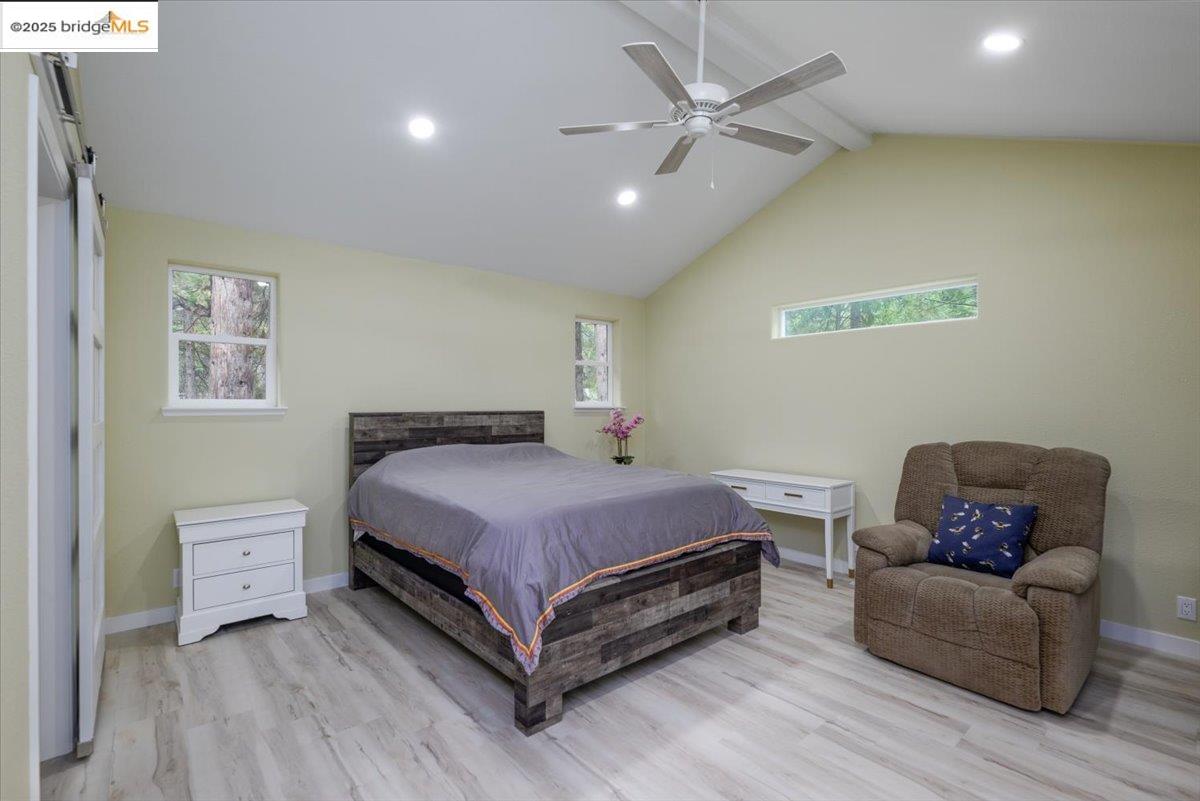 Detail Gallery Image 14 of 30 For 22749 Confidence Rd, Twain Harte,  CA 95383 - 3 Beds | 3 Baths