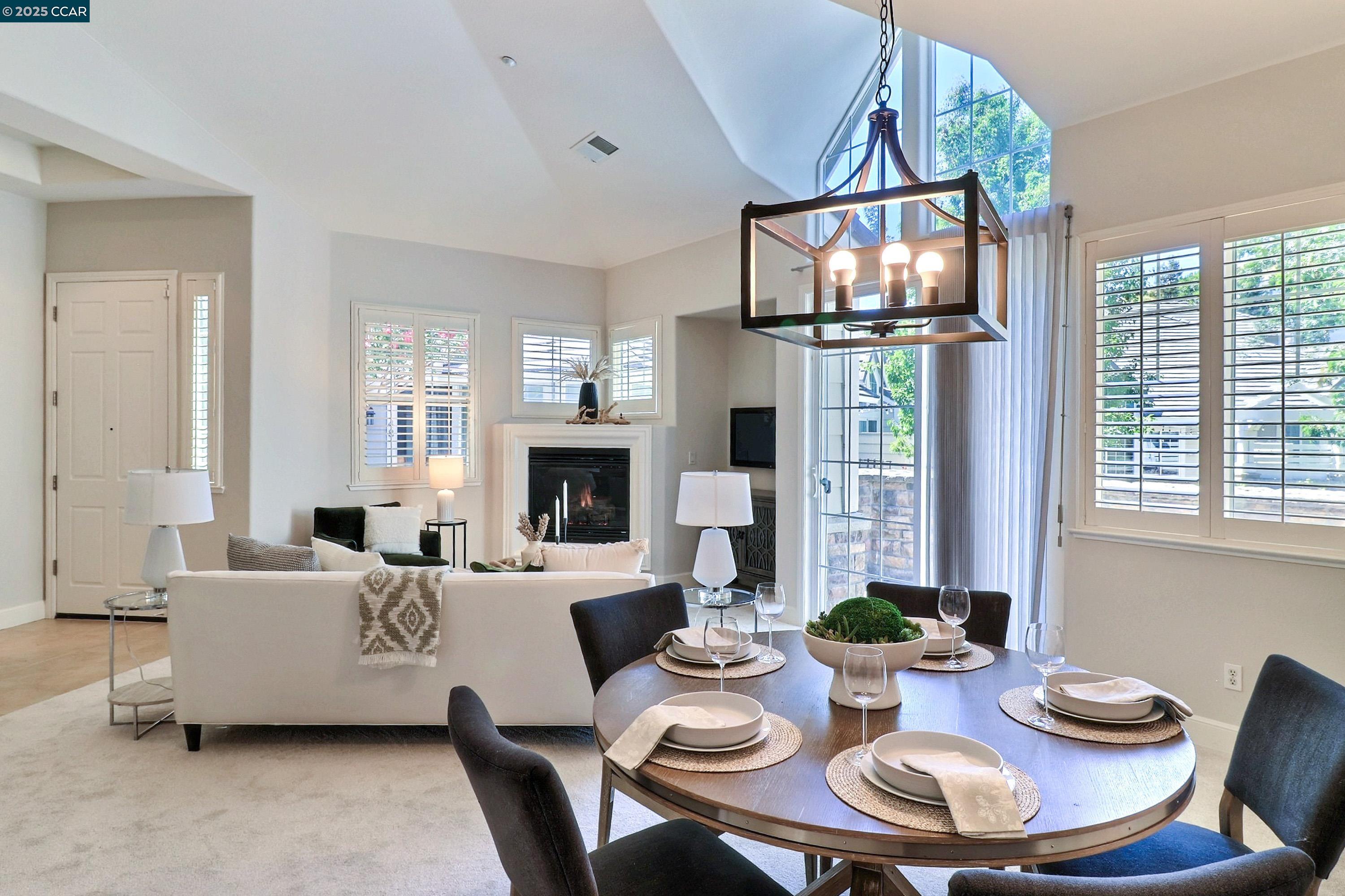 Detail Gallery Image 6 of 32 For 136 Sugarloaf Ct, Alamo,  CA 94507 - 3 Beds | 2 Baths