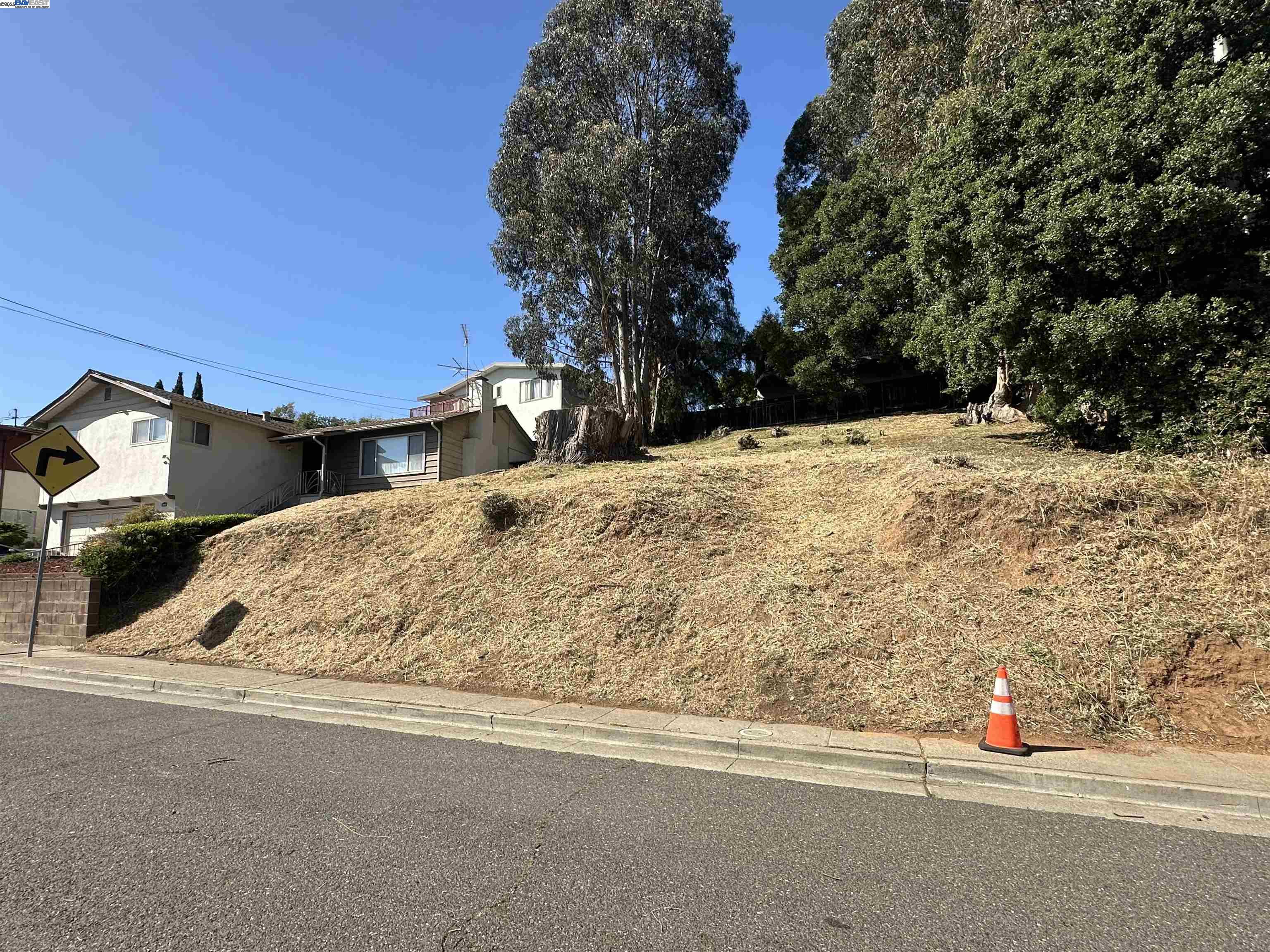 Detail Gallery Image 2 of 5 For 0 Fair Ave, Oakland,  CA 94608 - – Beds | – Baths