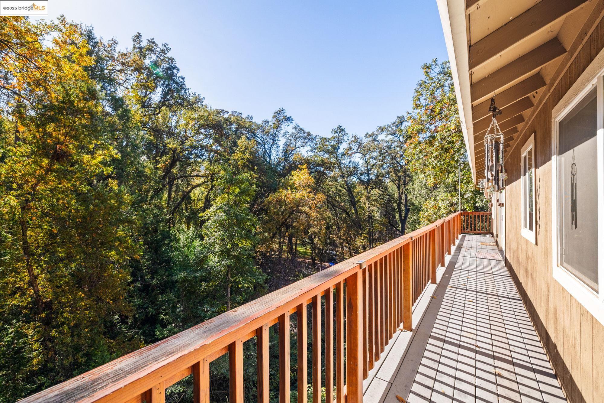 Detail Gallery Image 22 of 42 For 16512 S Creekside Drive, Sonora,  CA 95370 - 5 Beds | 3 Baths