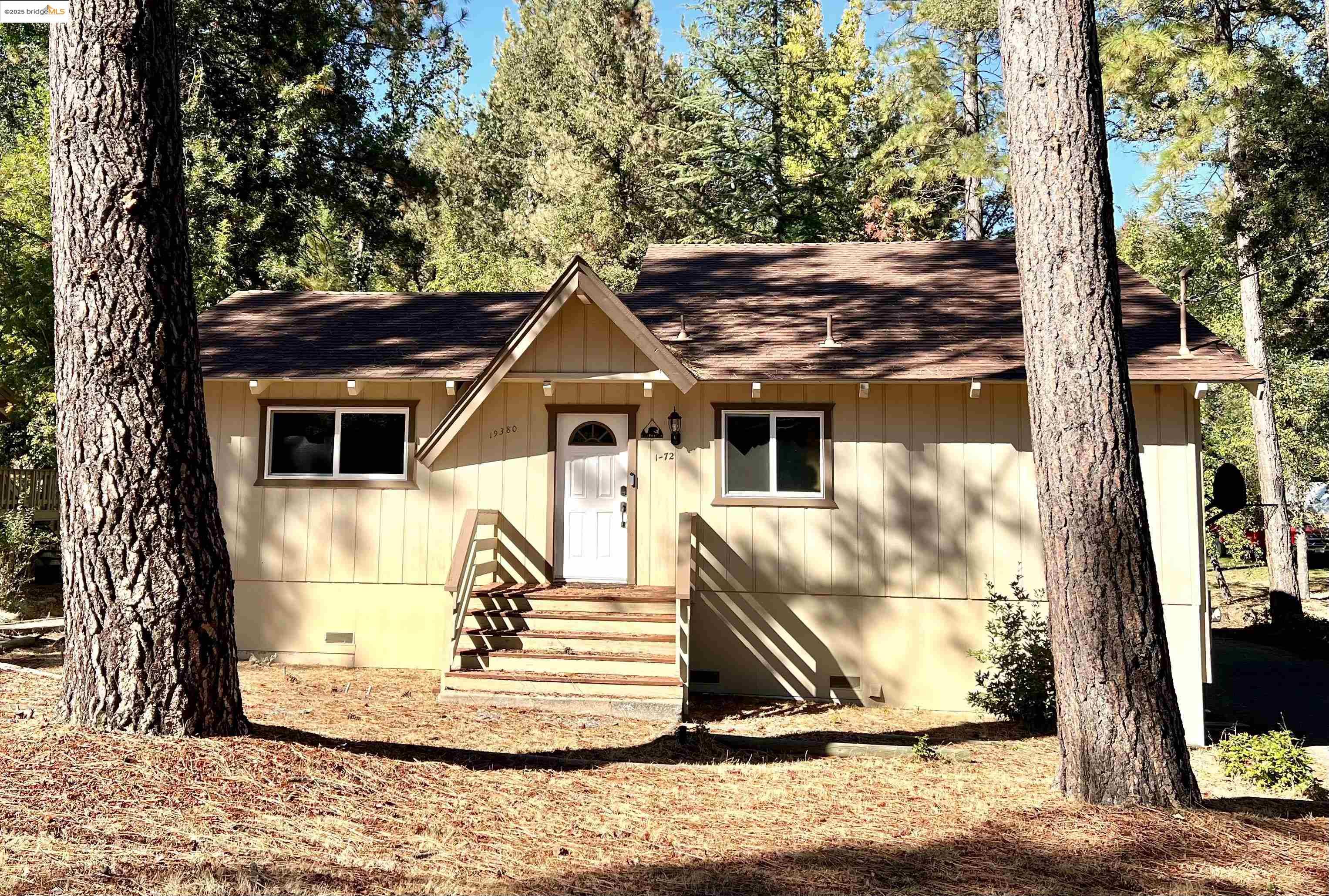 Front Image Thumbnail for EB41113873