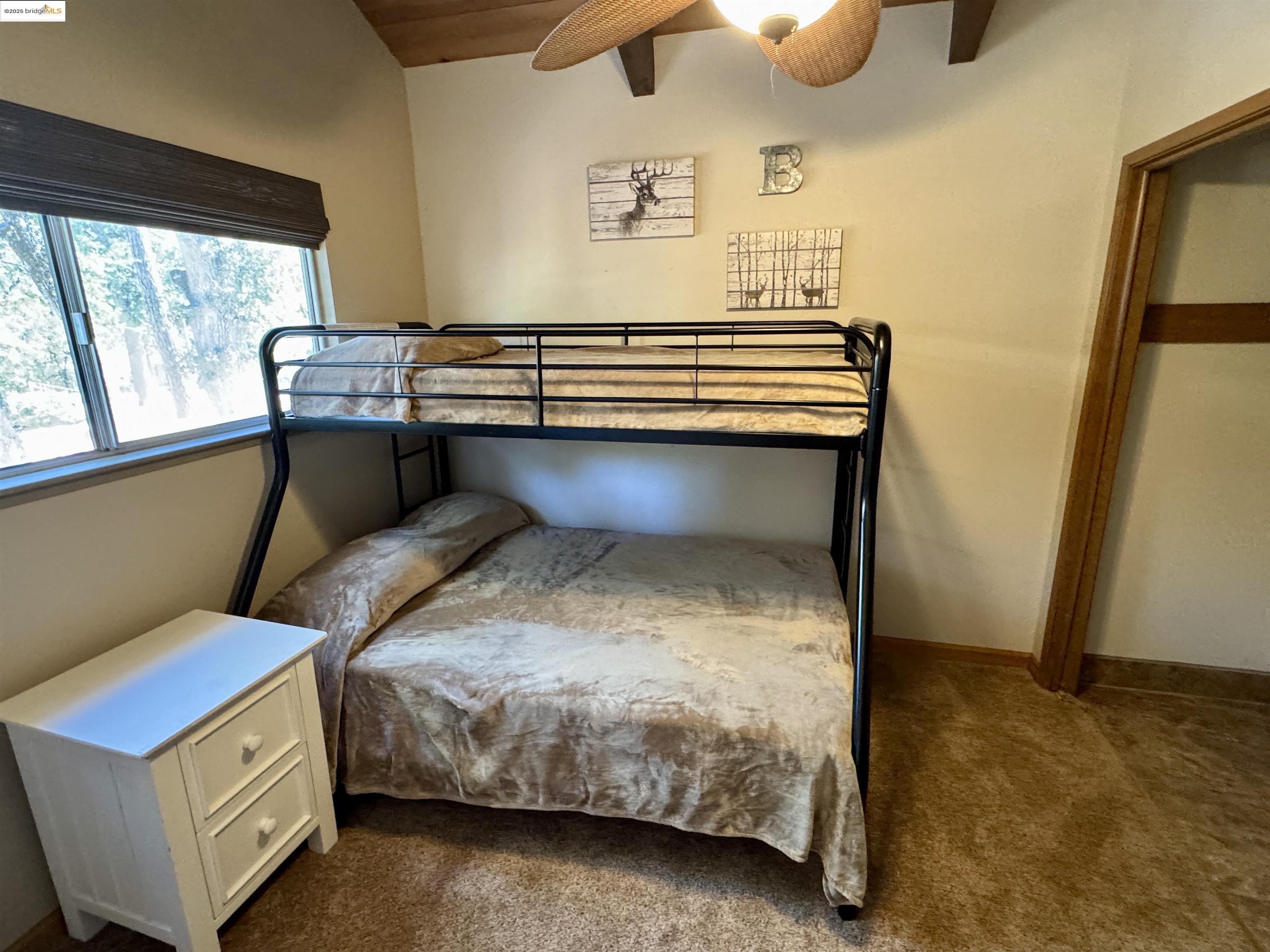 Detail Gallery Image 13 of 26 For 19380 Pleasantview Dr, Groveland,  CA 95321 - 3 Beds | 2 Baths