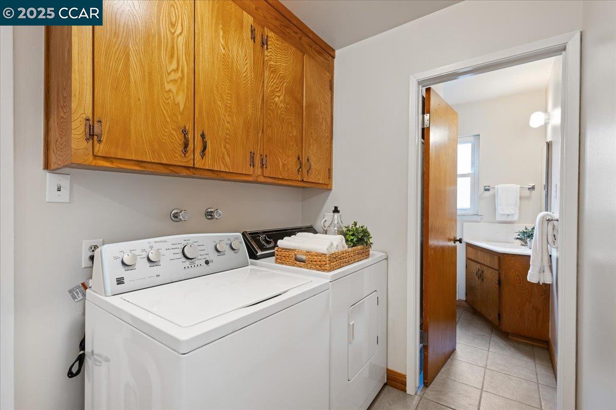 Detail Gallery Image 22 of 28 For 1293 Vistagrand Dr, San Leandro,  CA 94577 - 3 Beds | 2 Baths